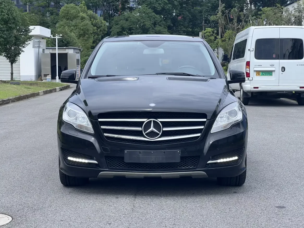 Mercedes-Benz R-Class