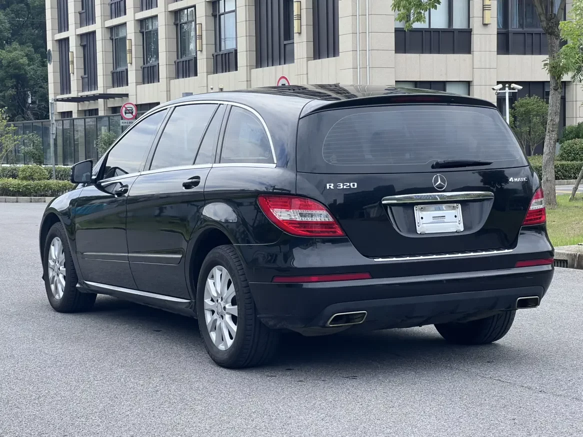 Mercedes-Benz R-Class