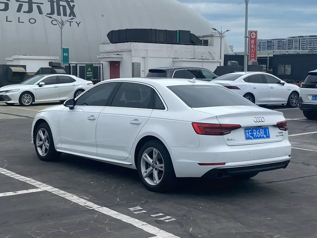 Audi A4L