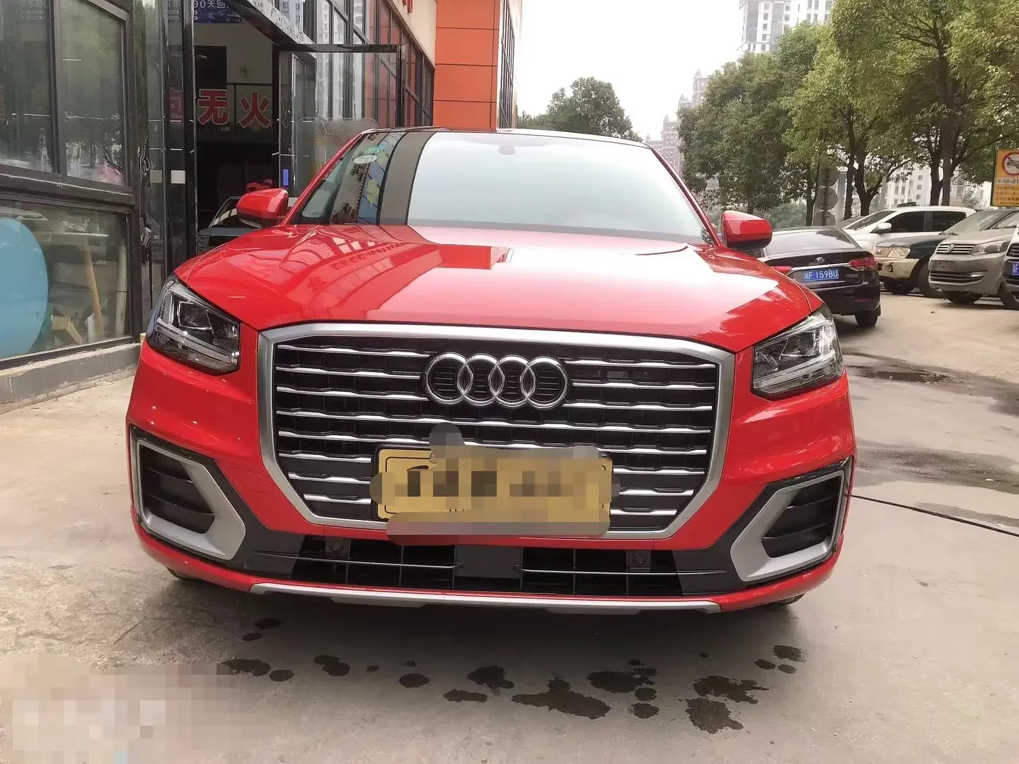 Audi Q2L