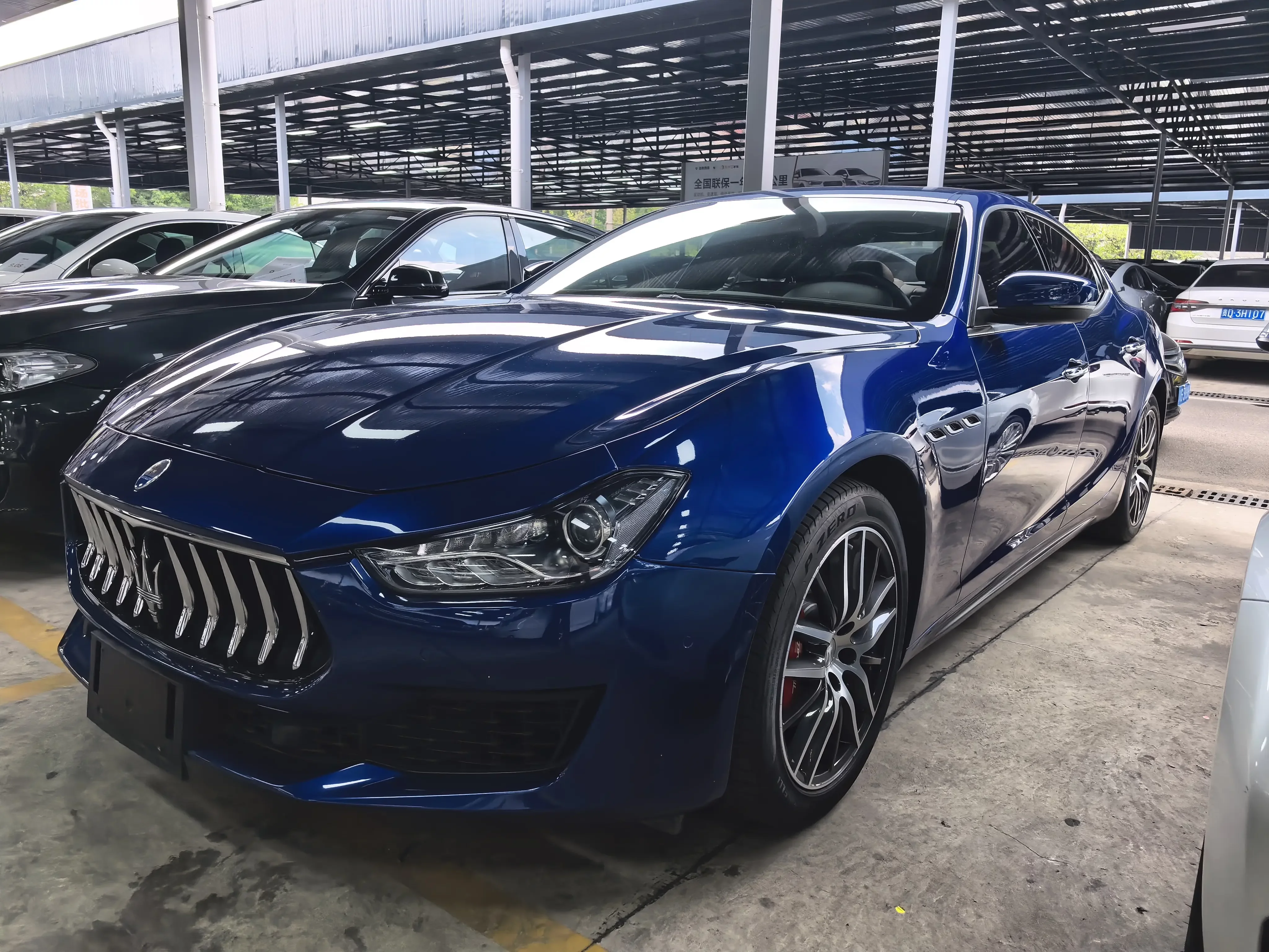 Maserati Ghibli  из Китая