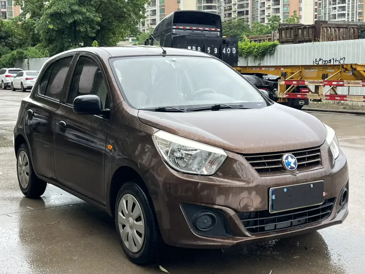 Kai Chen Venucia R30