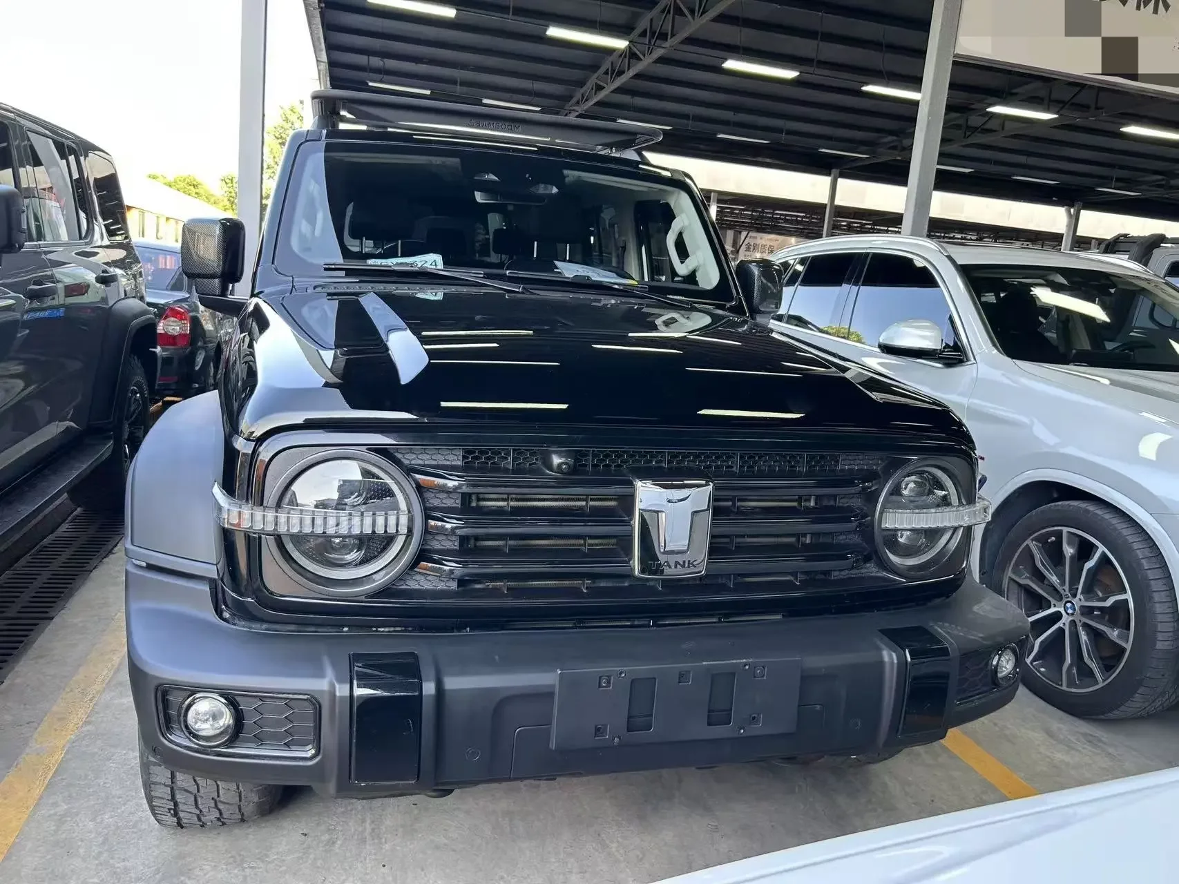 Tank 300