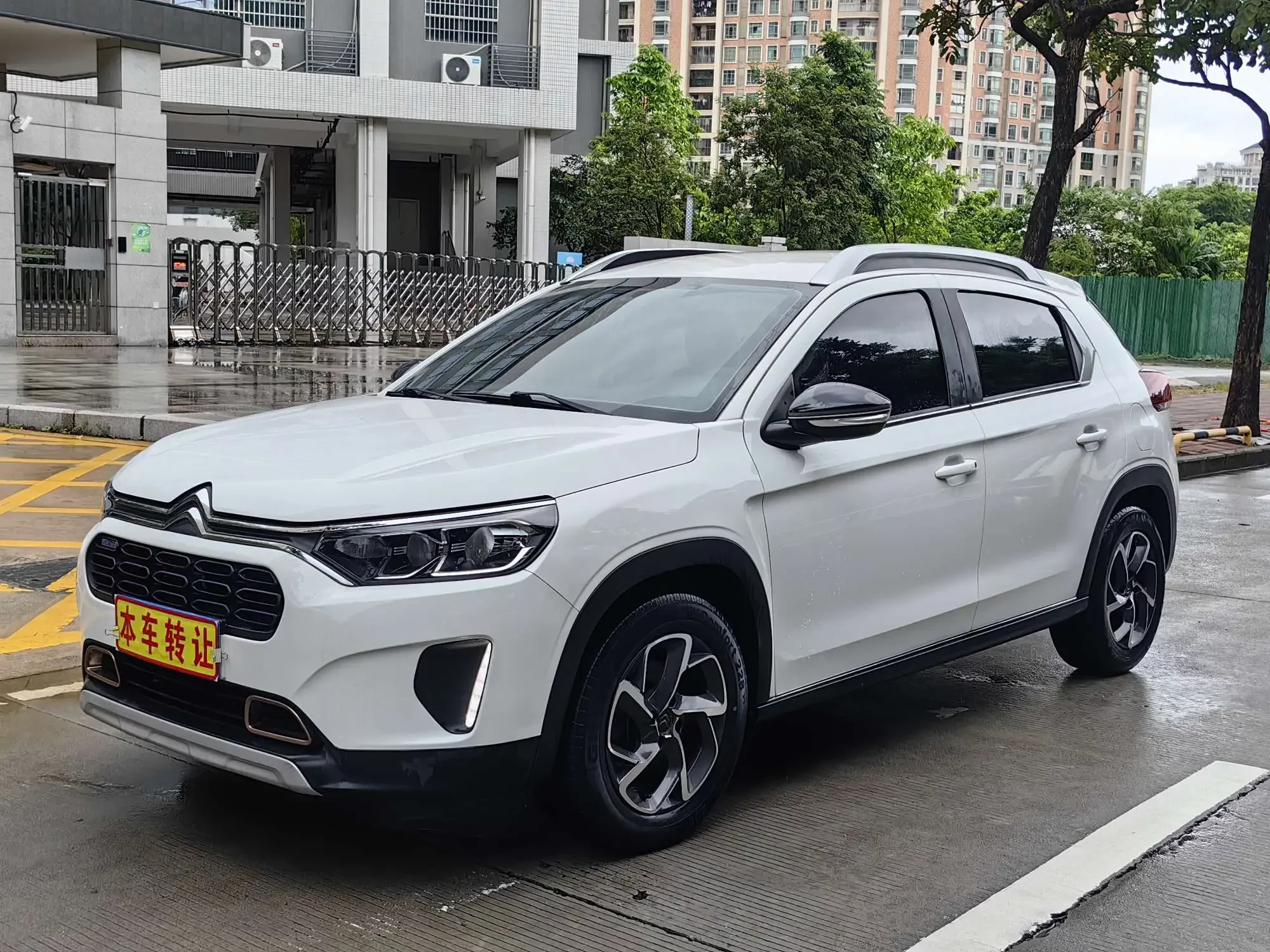 Citroën C3-XR  из Китая