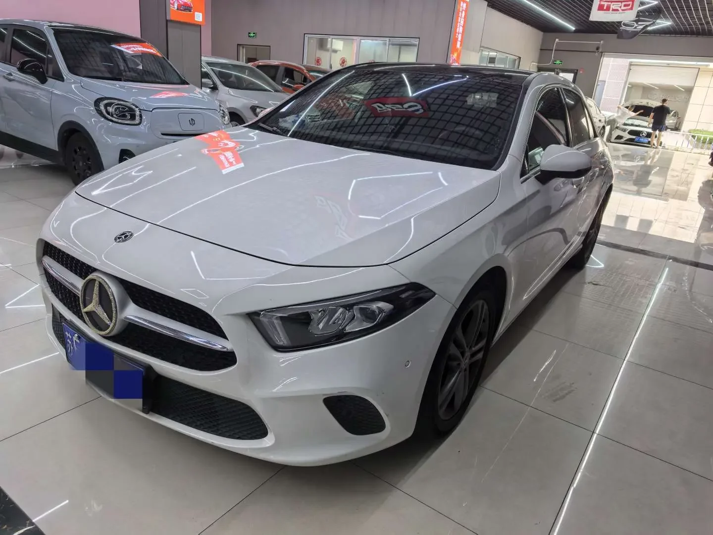 Mercedes-Benz A-Class  из Китая