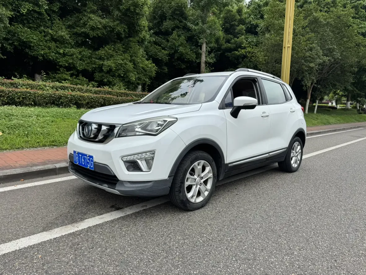 Changan CS15  из Китая
