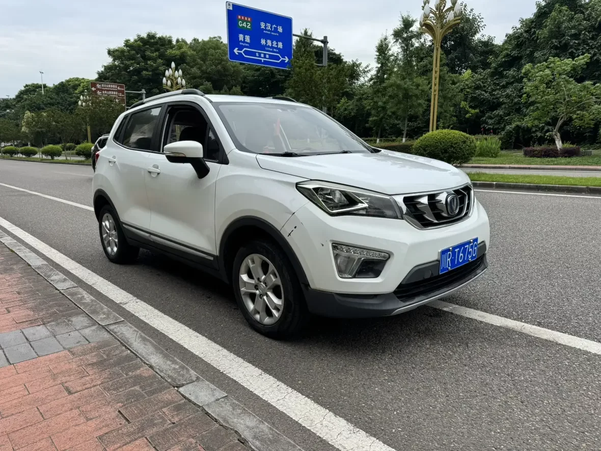 Changan CS15