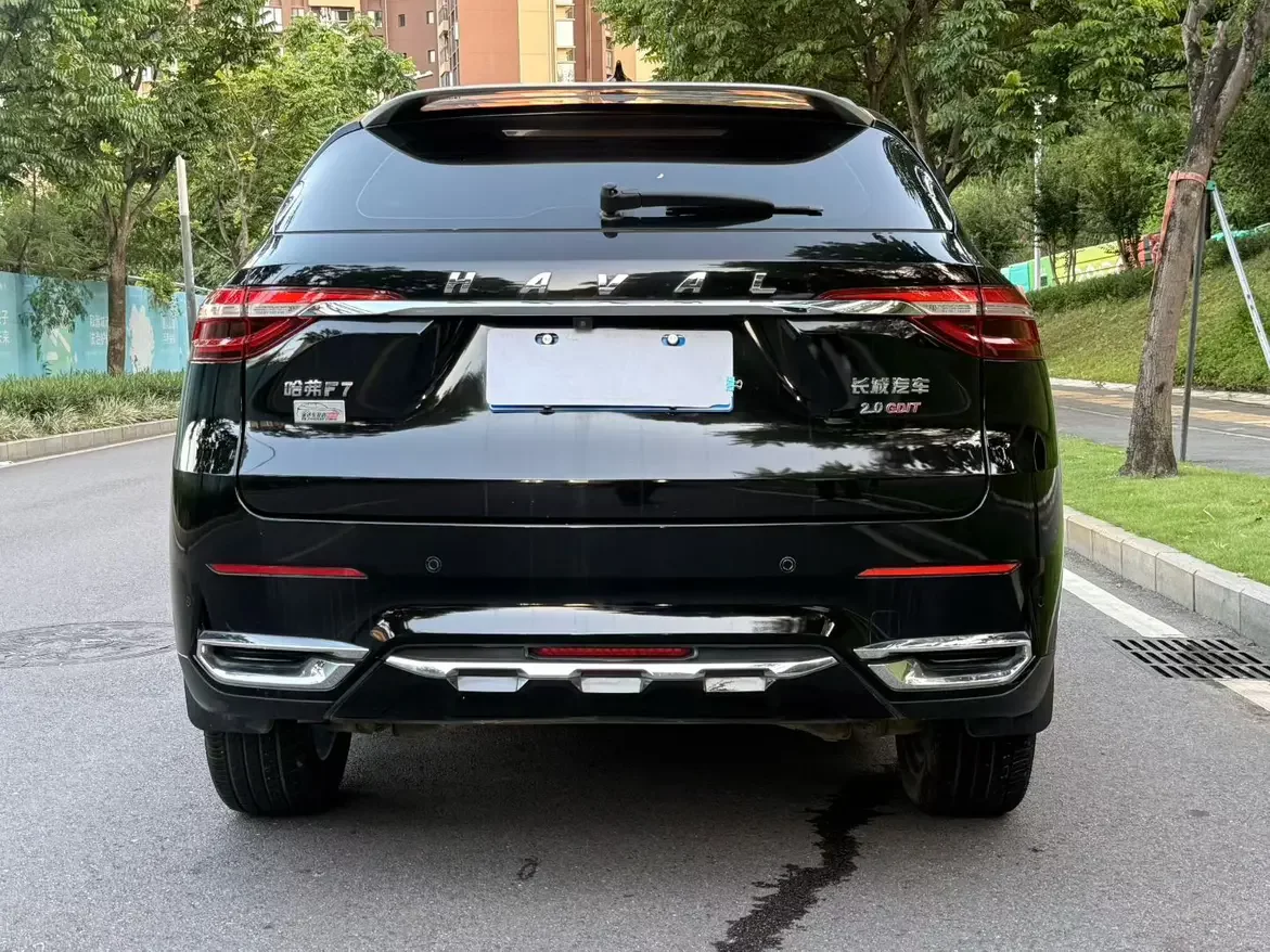 Haval F7