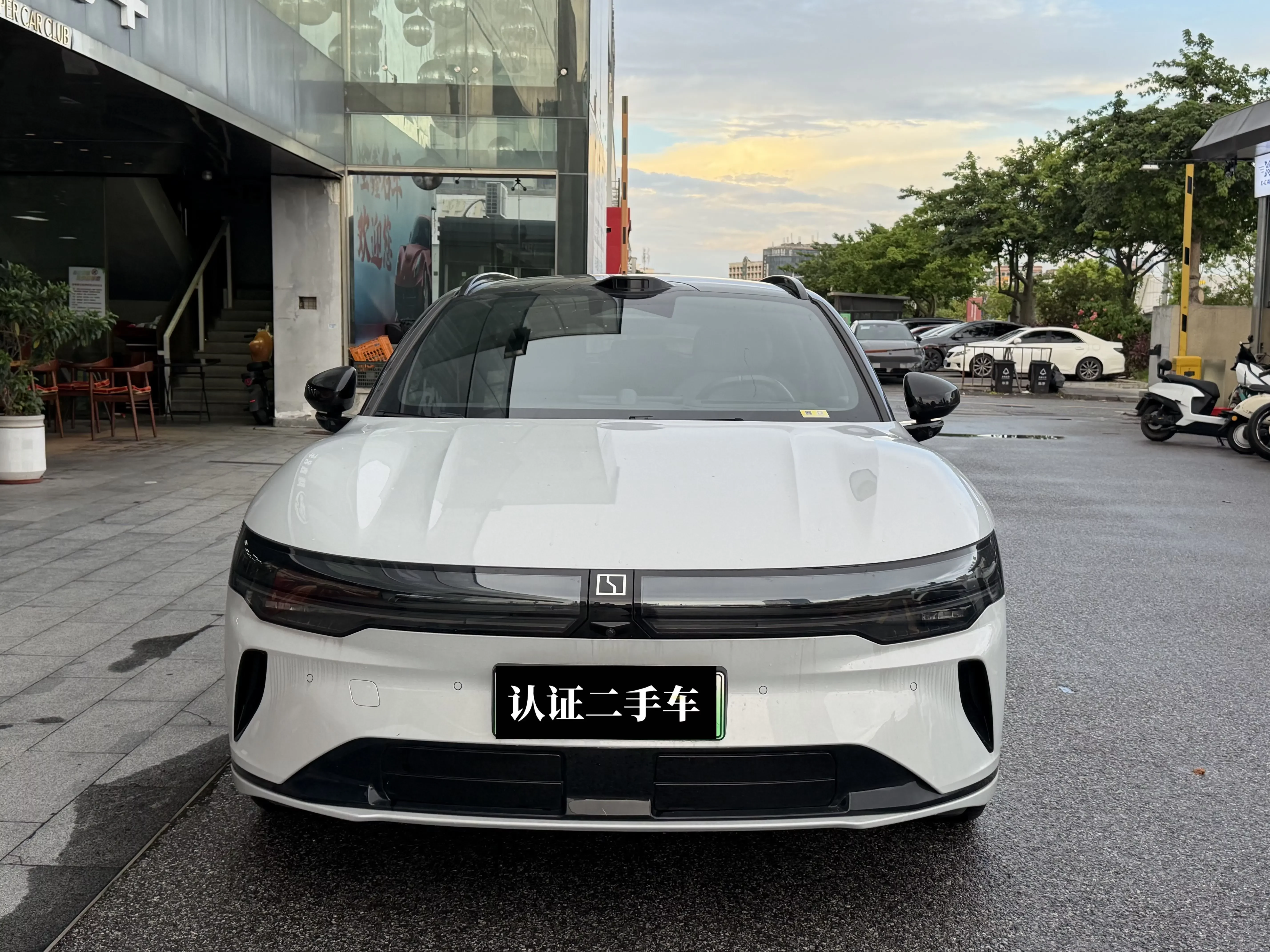 ZEEKR 007GT
