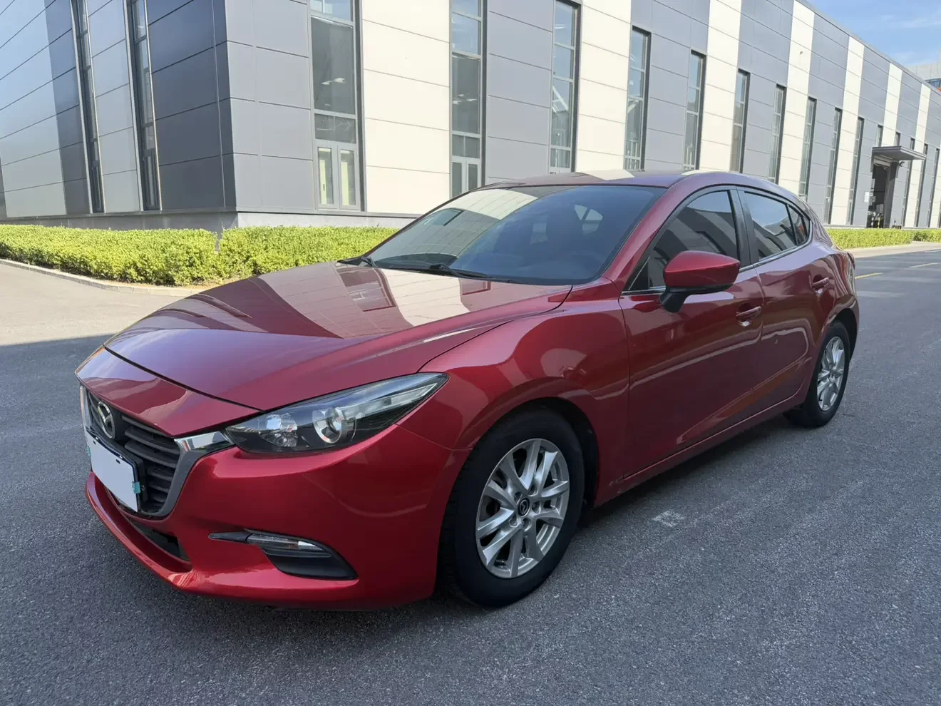 Mazda Axela (3)  из Китая