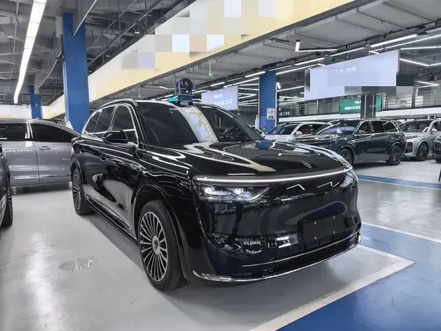 AITO QJM8