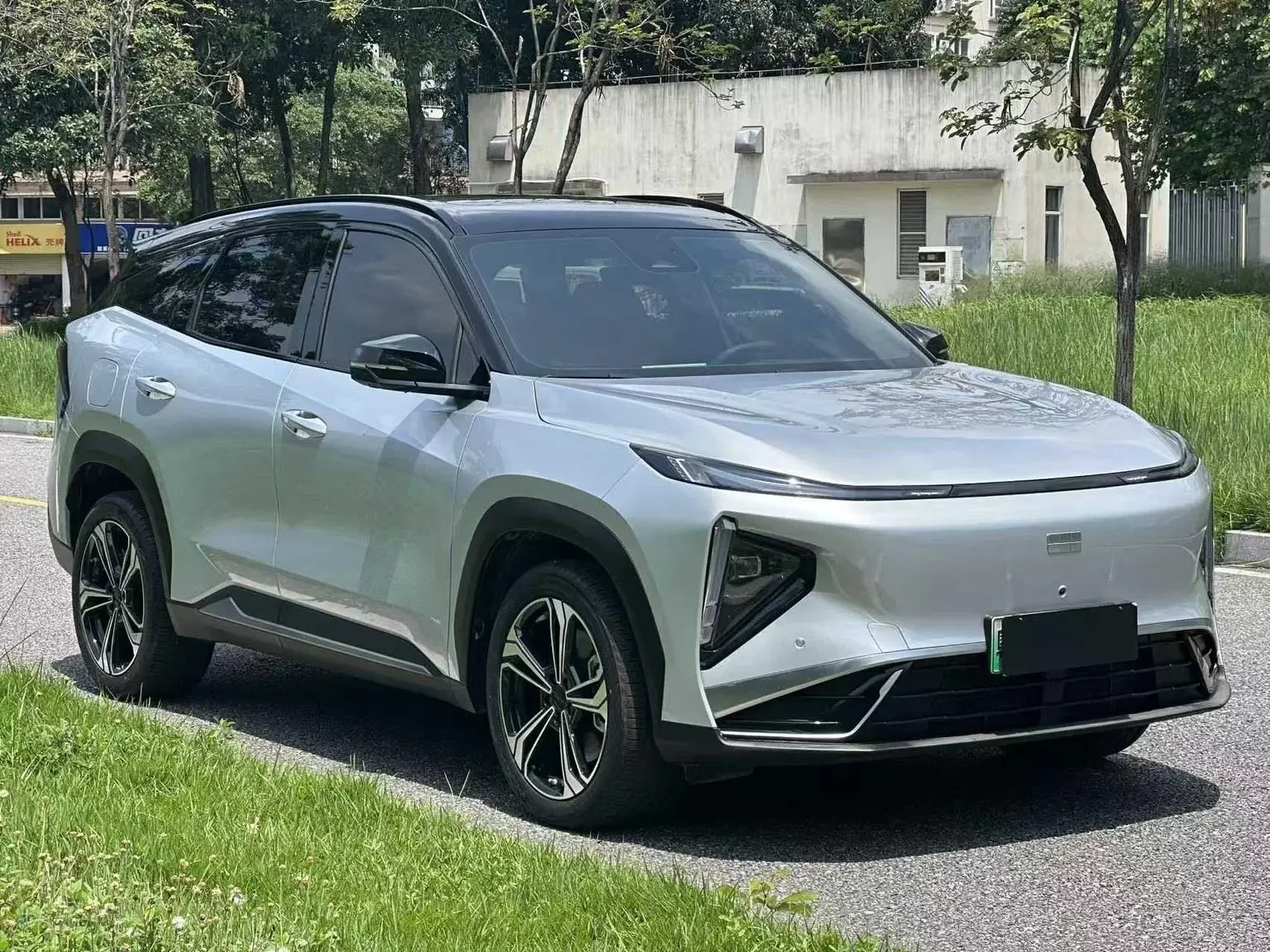 Geely Galaxy L7