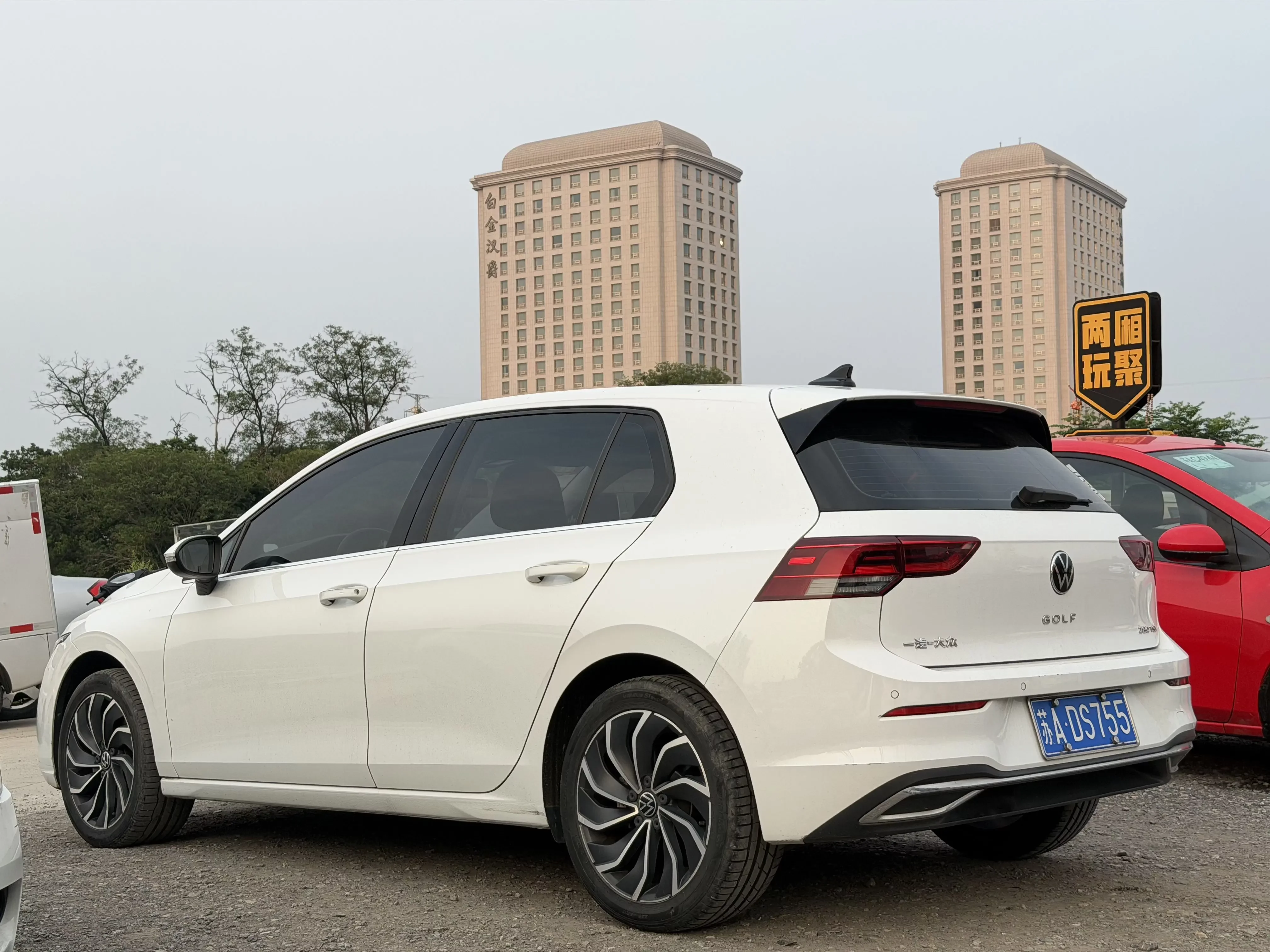 Volkswagen golf