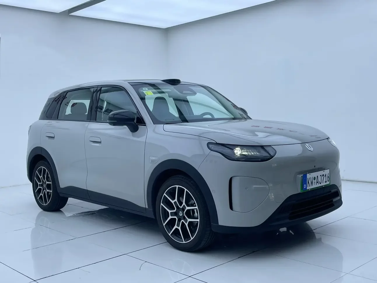 Leapmotor A10