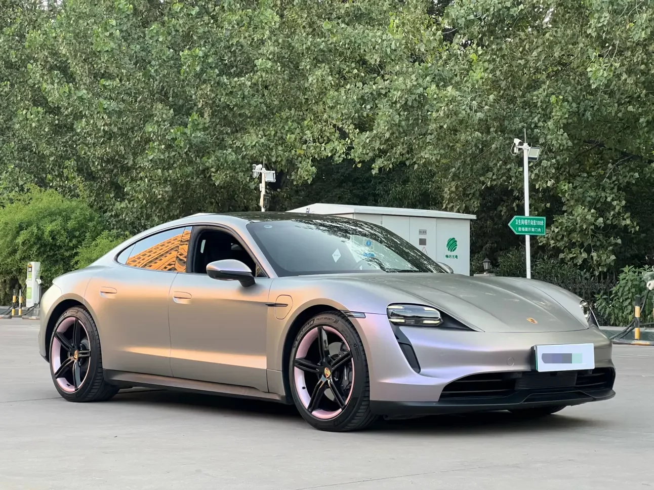 Porsche Taycan