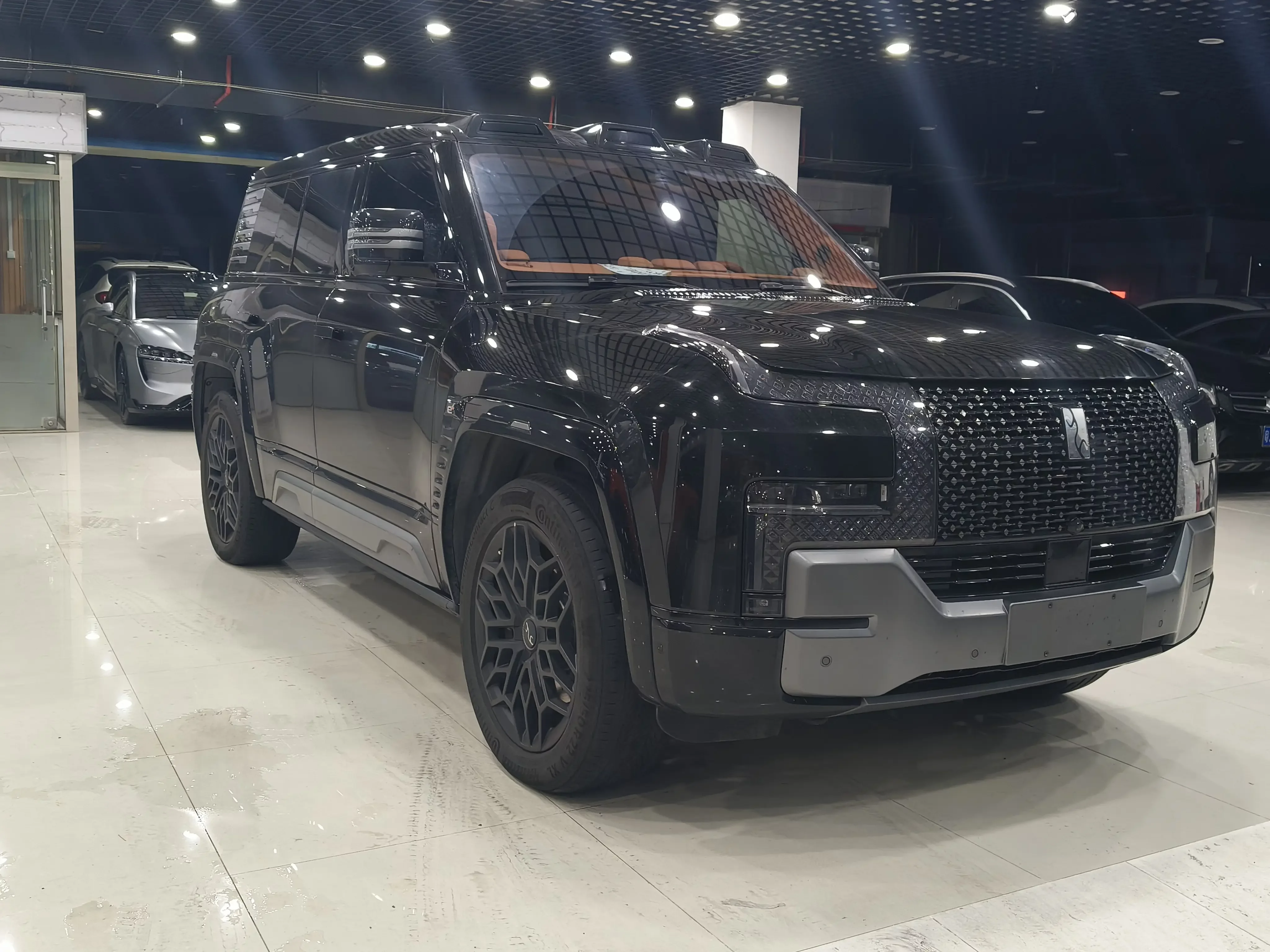 BYD Yangwang U8