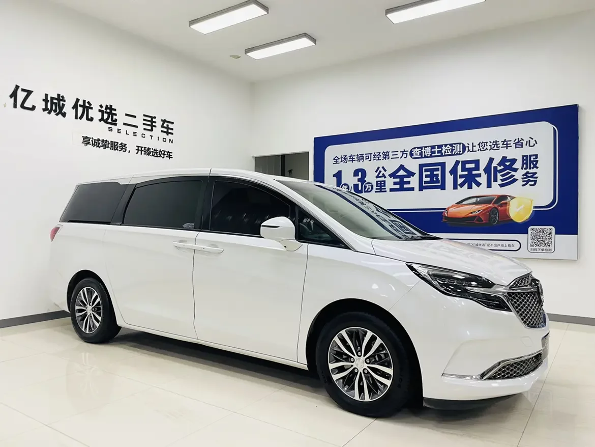 Buick GL8