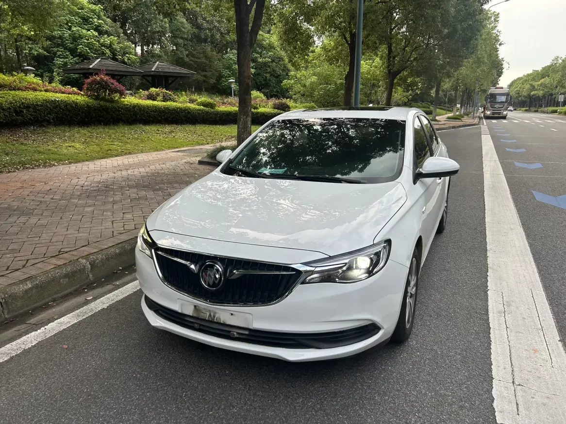 Buick Yinglang