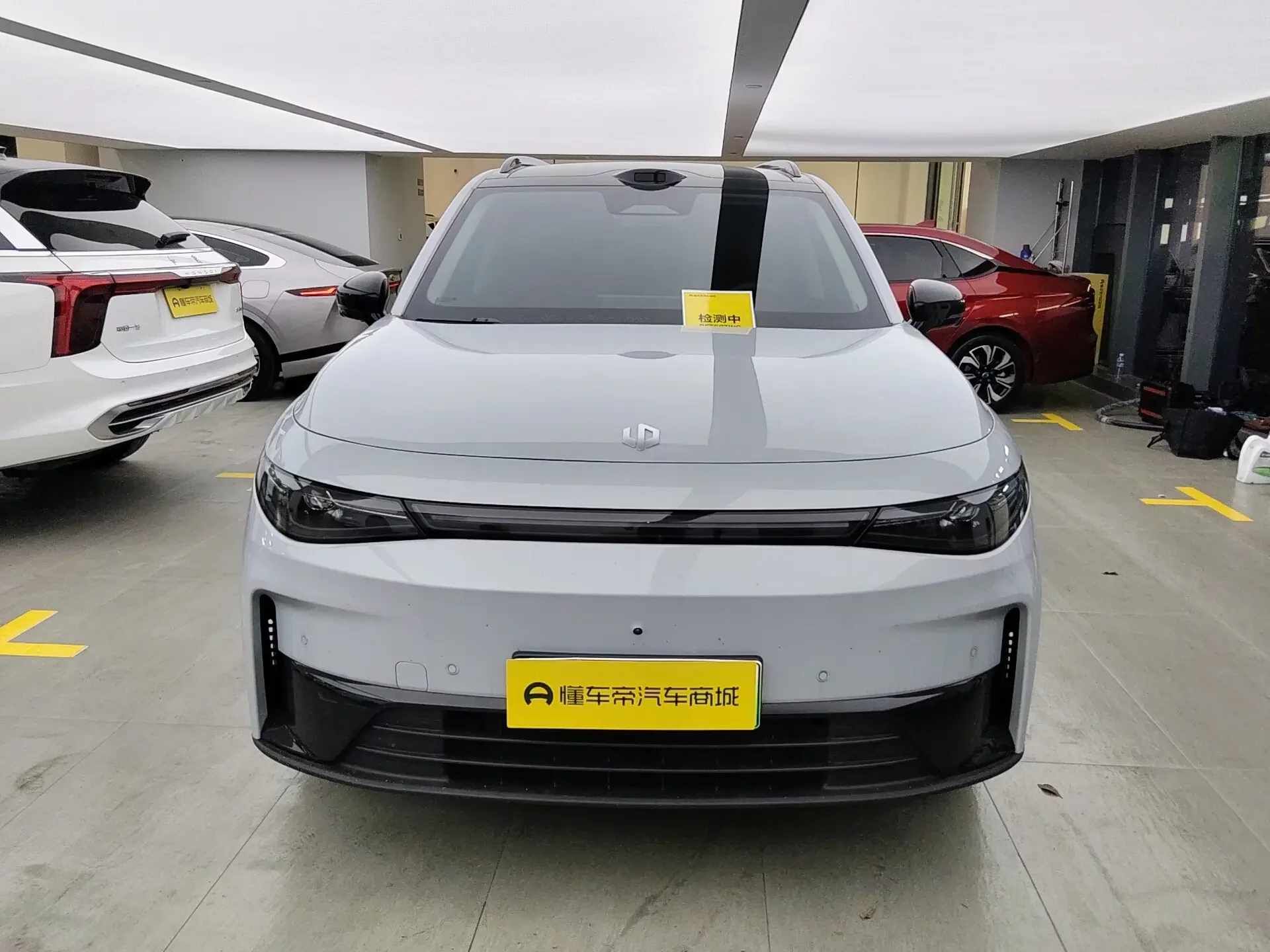 Leapmotor C16