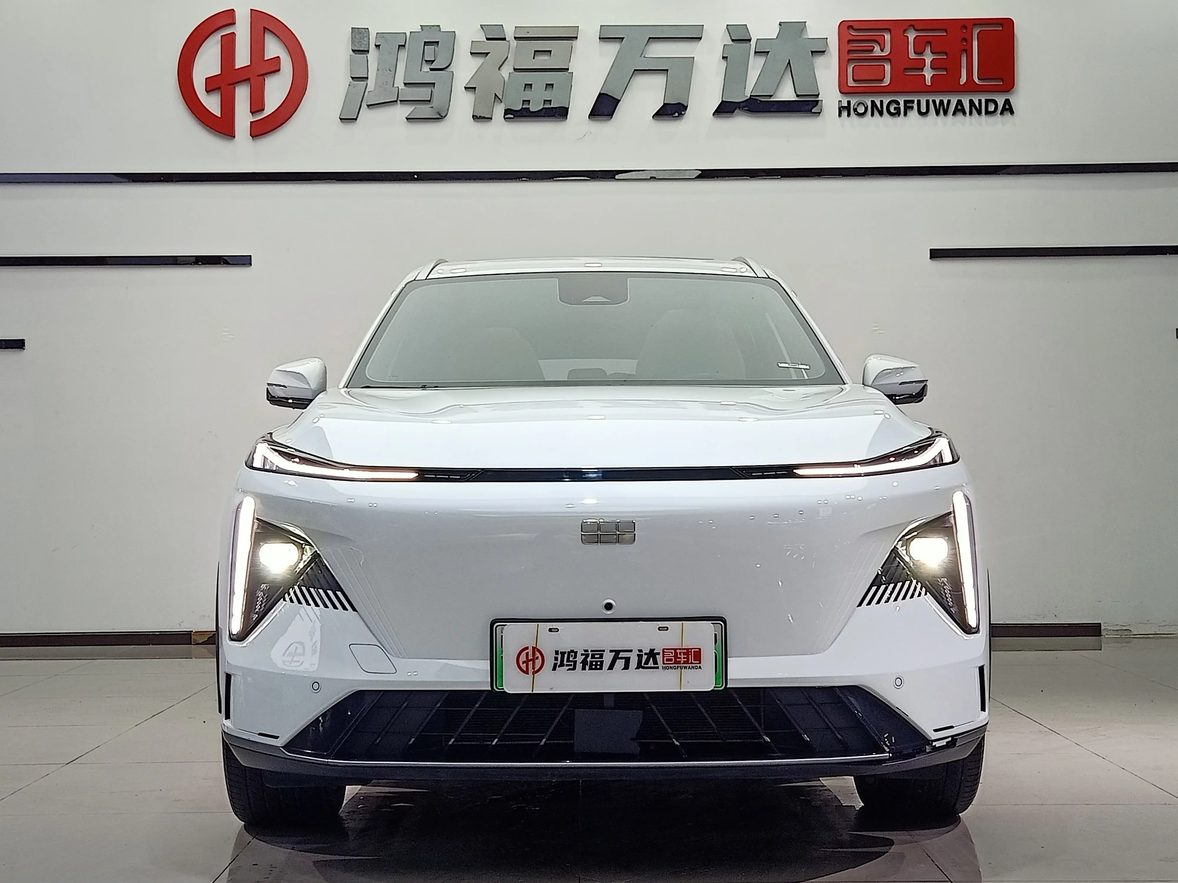 Geely Galaxy L7