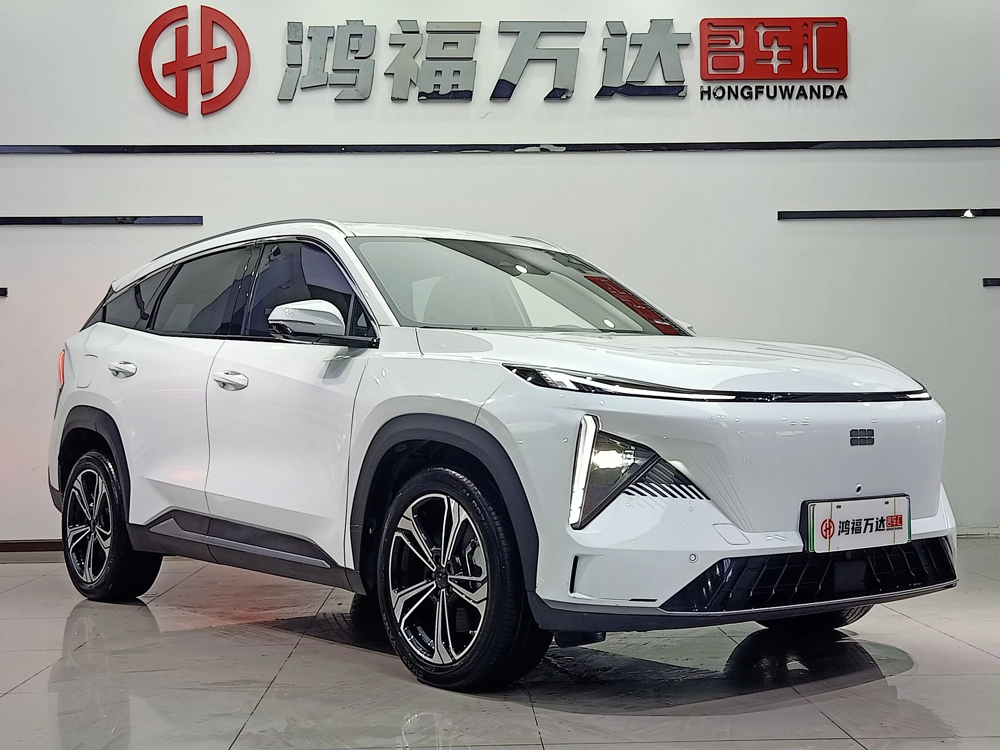 Geely Galaxy L7