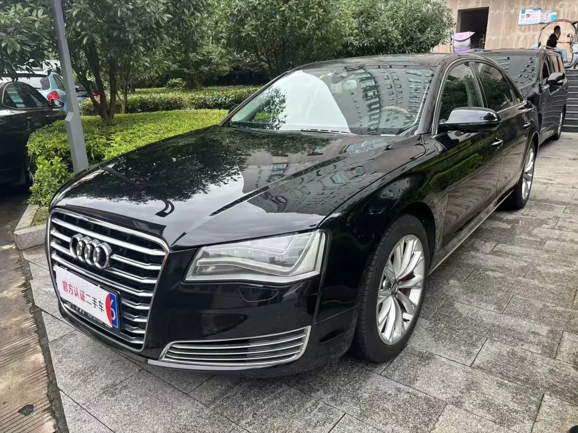 Audi A8