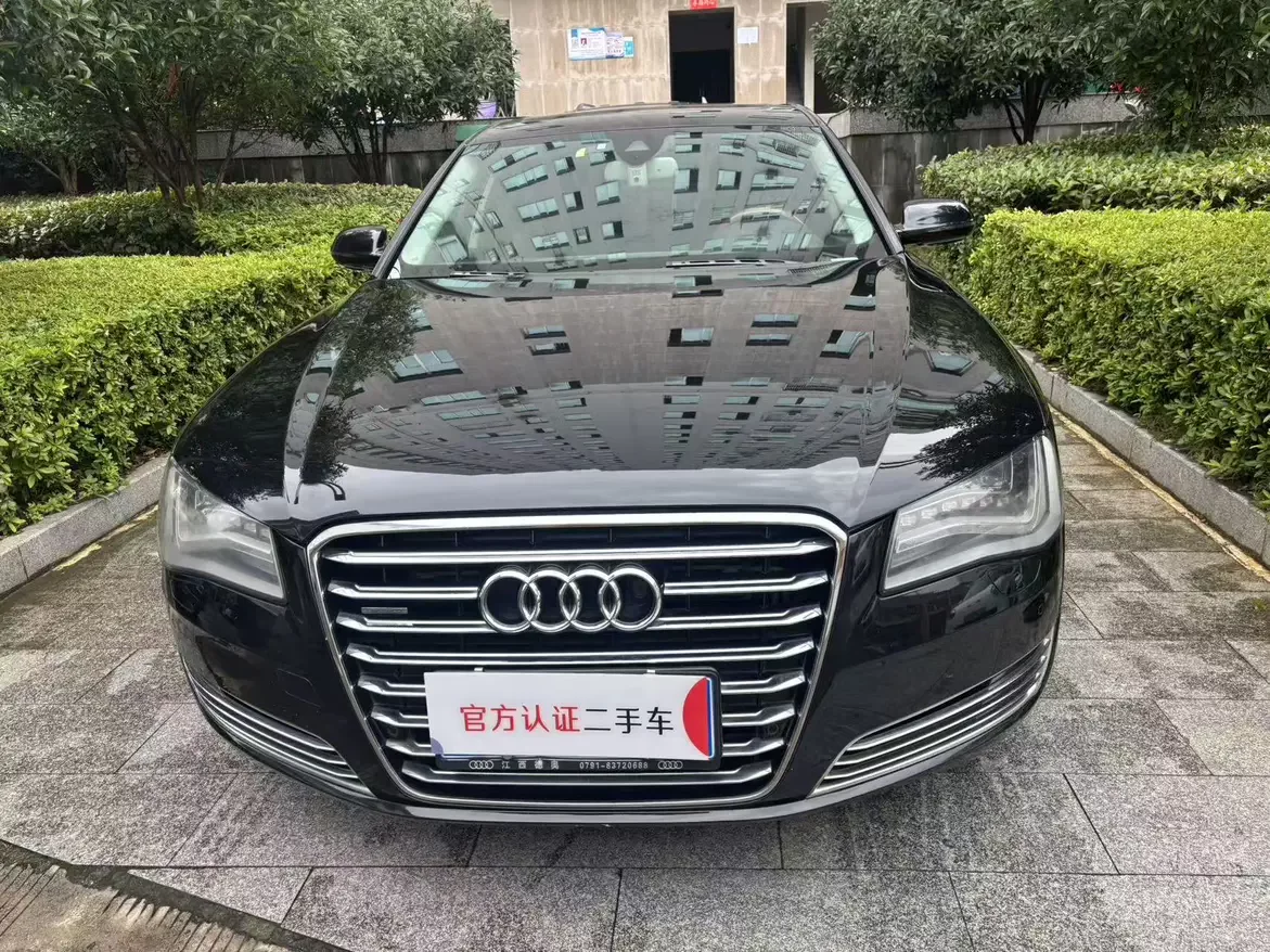 Audi A8