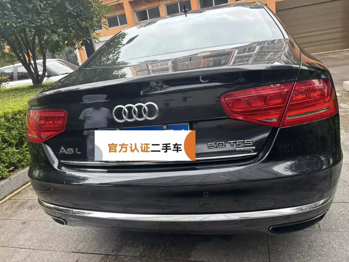 Audi A8