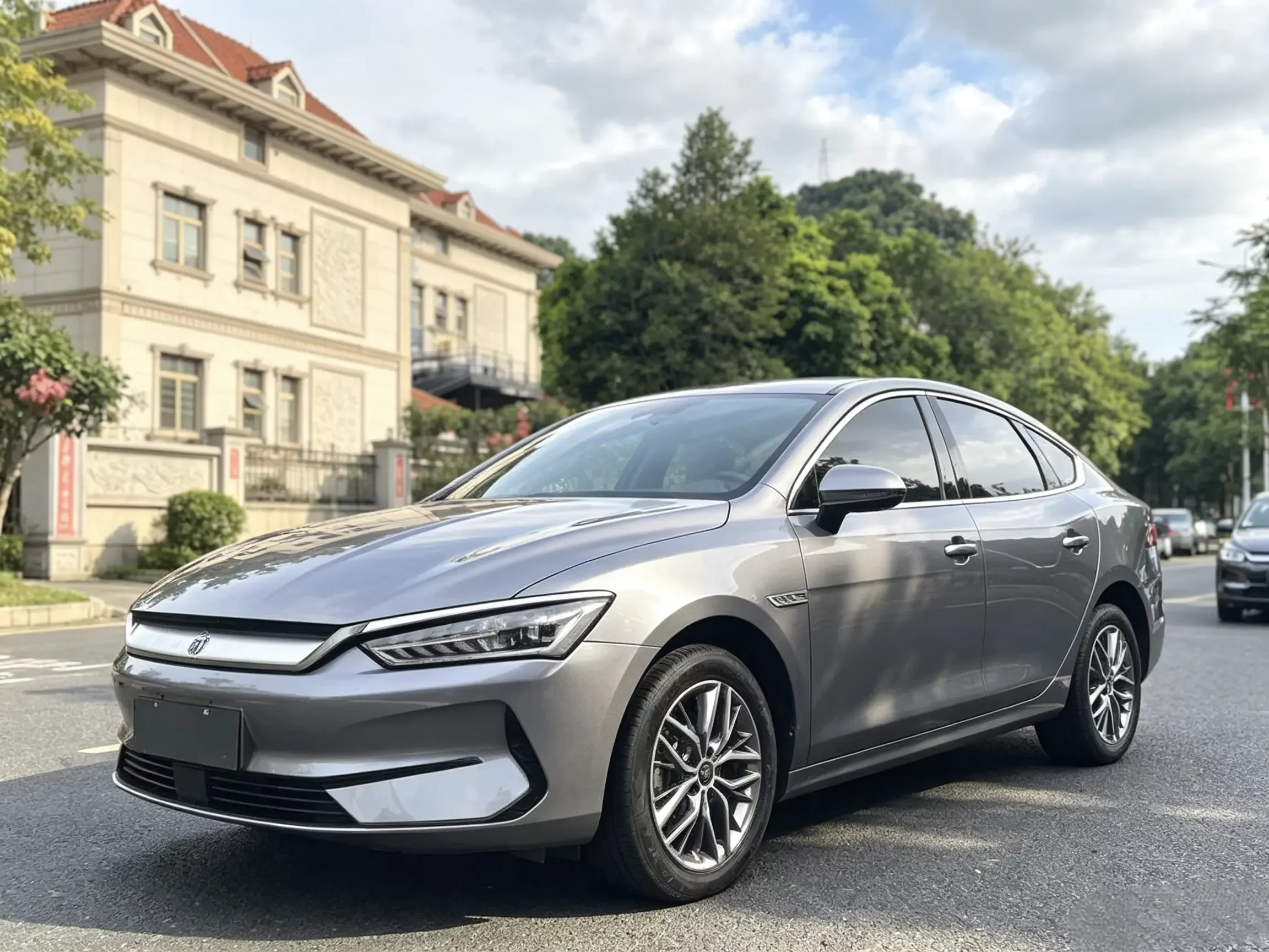 BYD Qin PLUS EV