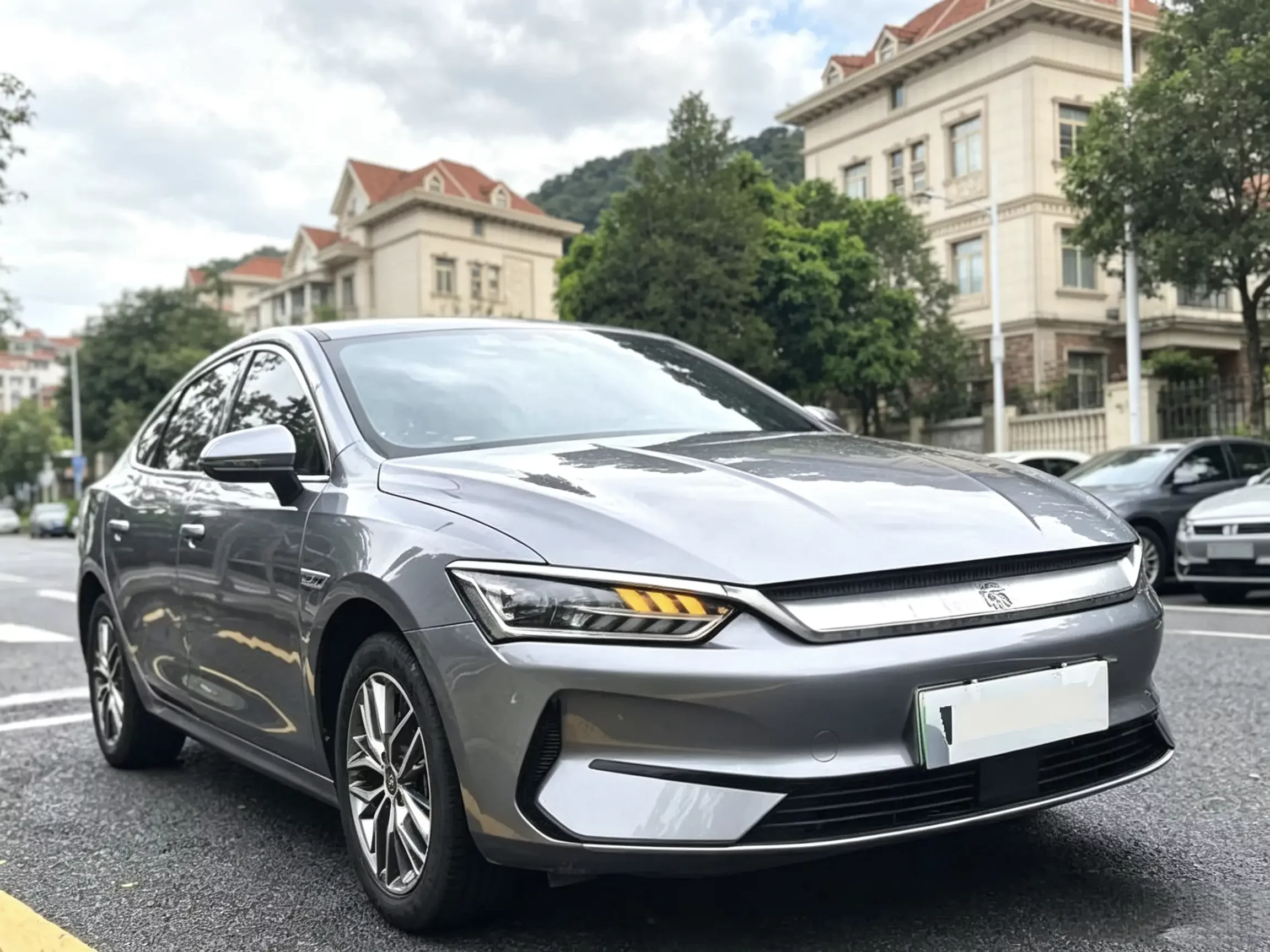 BYD Qin PLUS EV