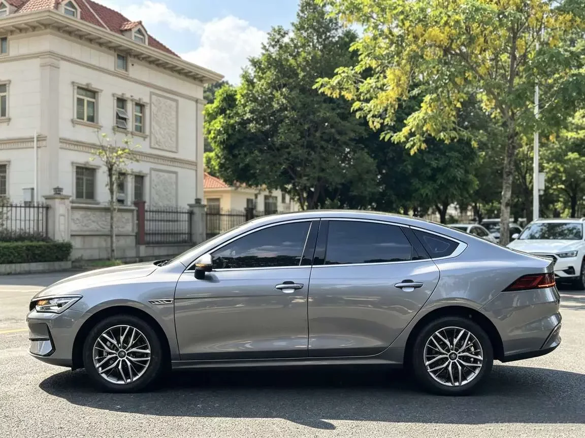 BYD Qin PLUS EV