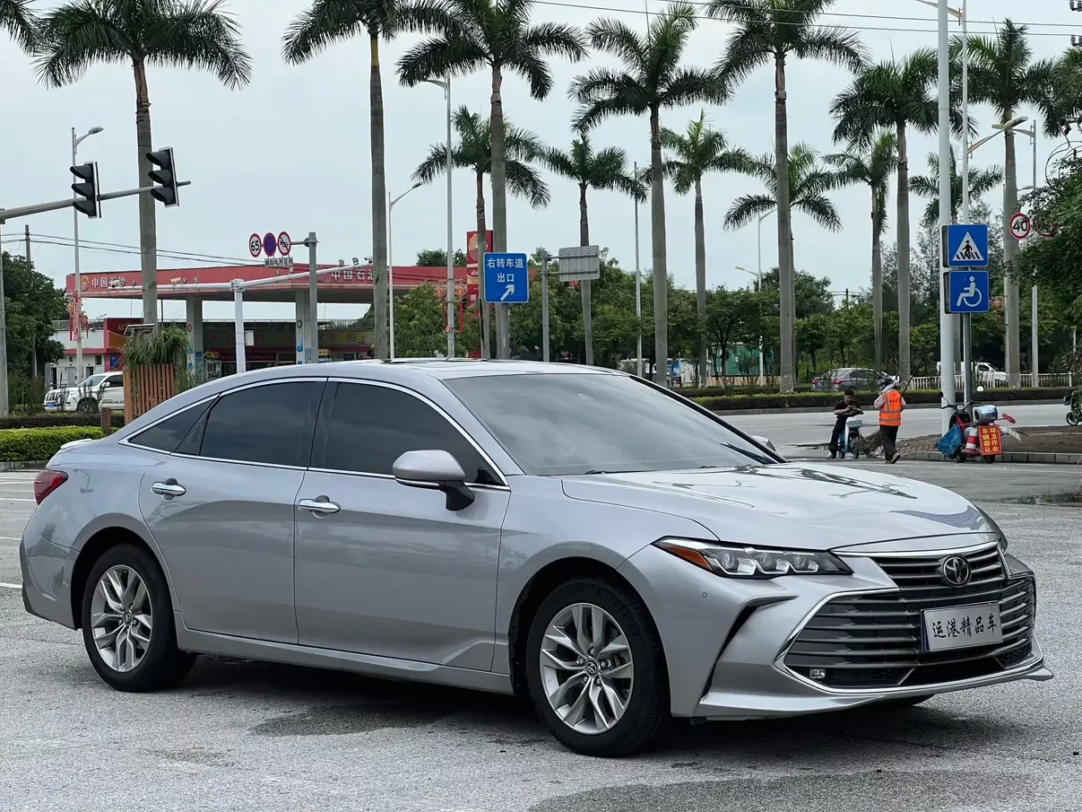 Toyota Avalon