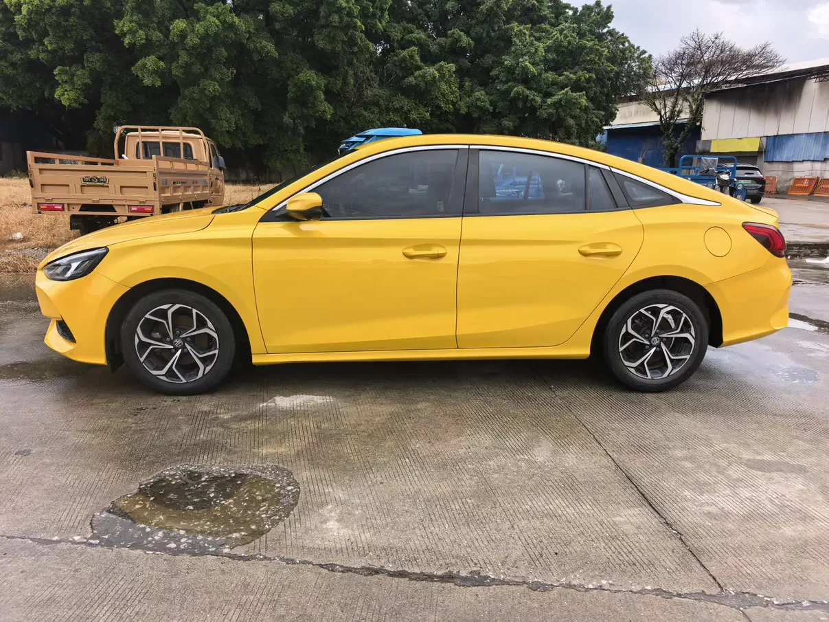 MG 5