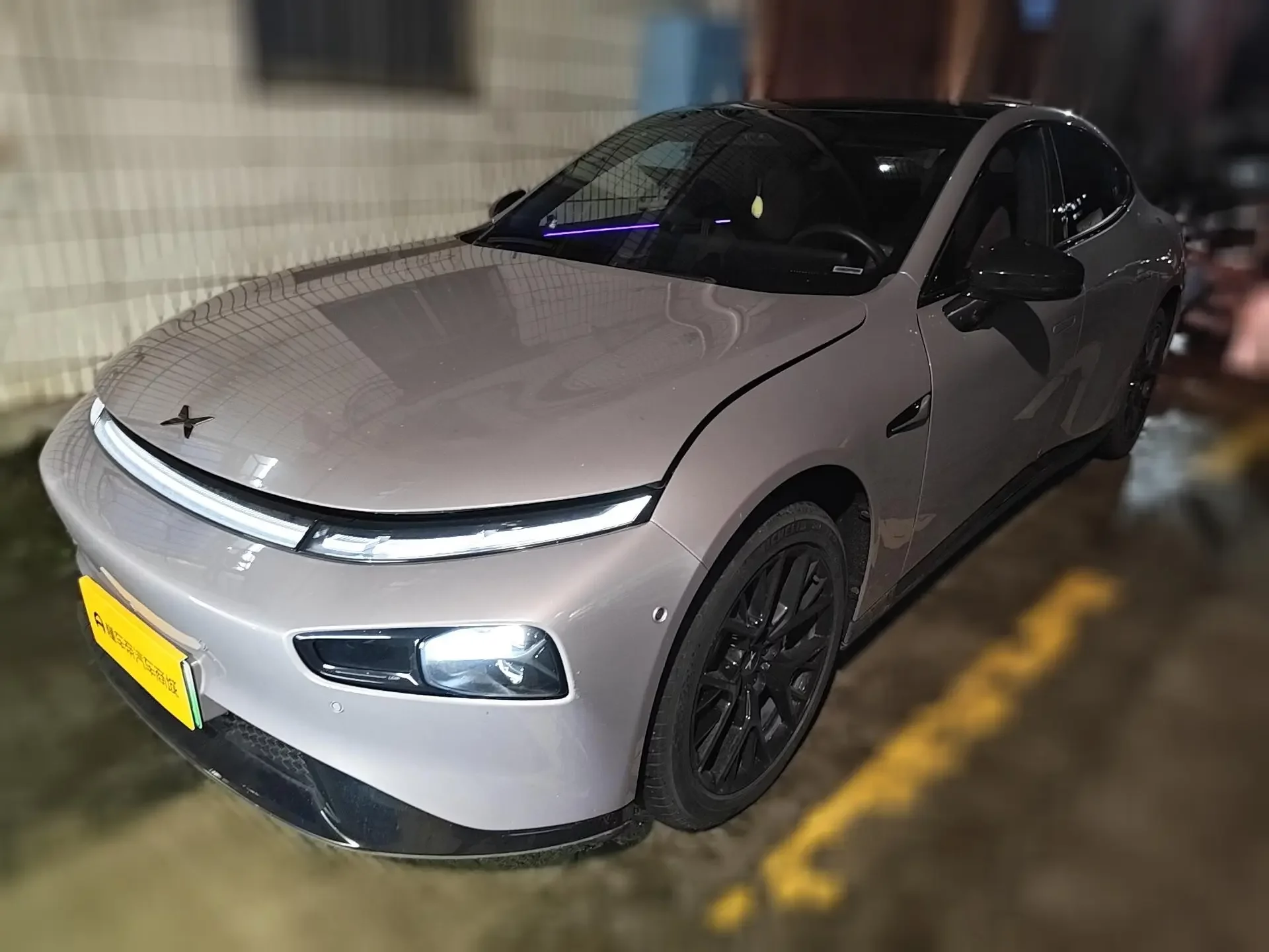 Xpeng P7