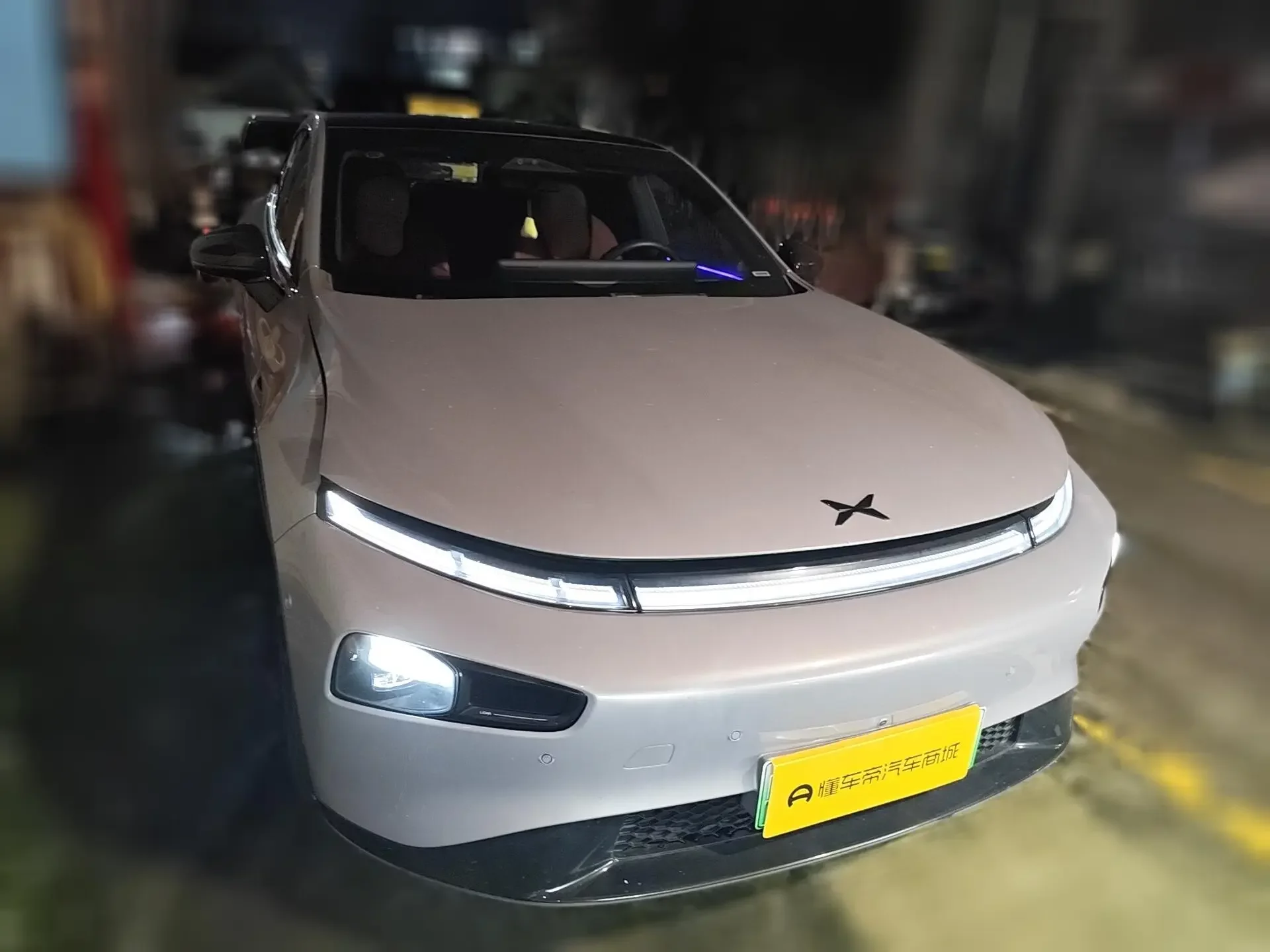 Xpeng P7