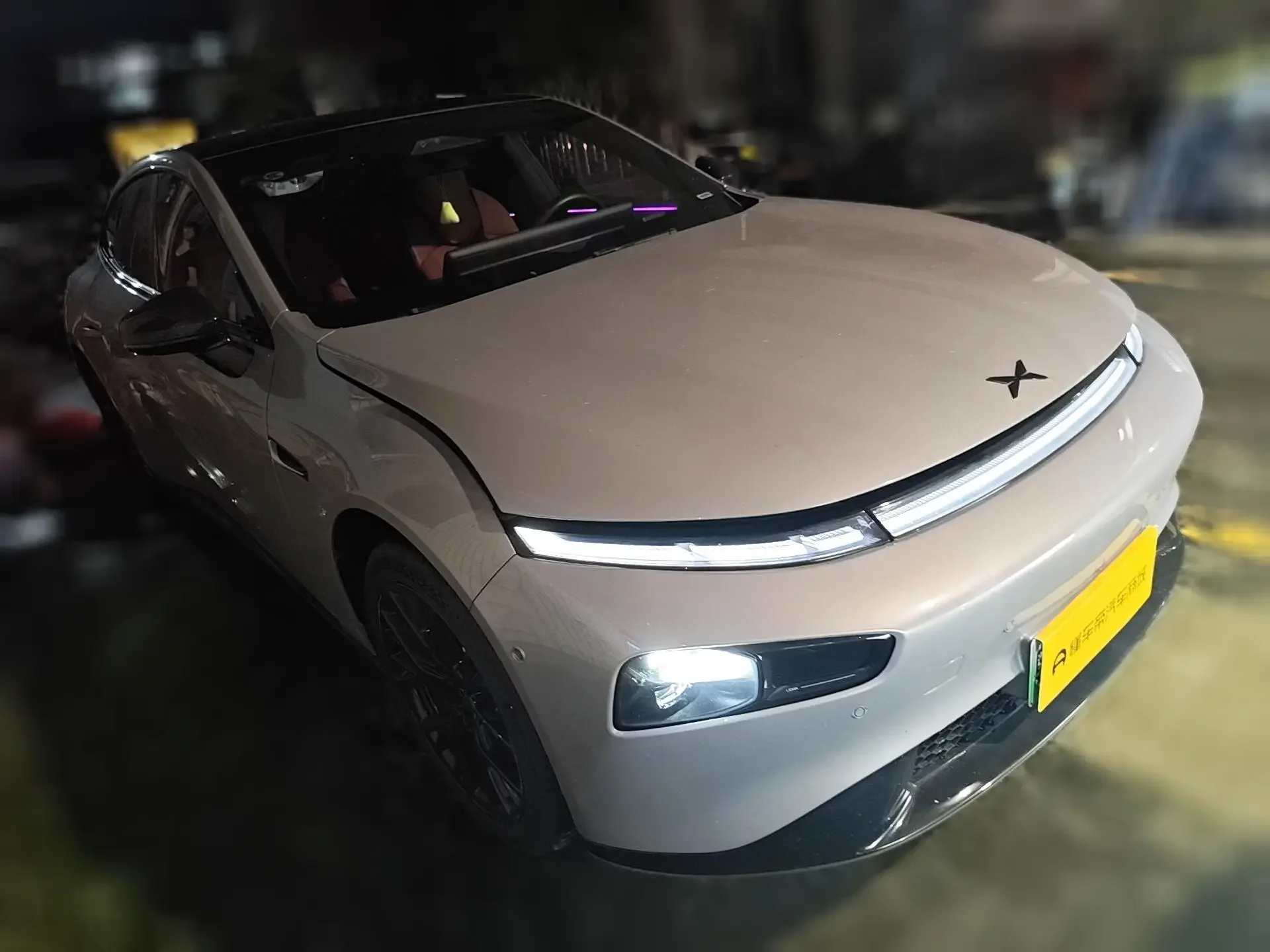 Xpeng P7