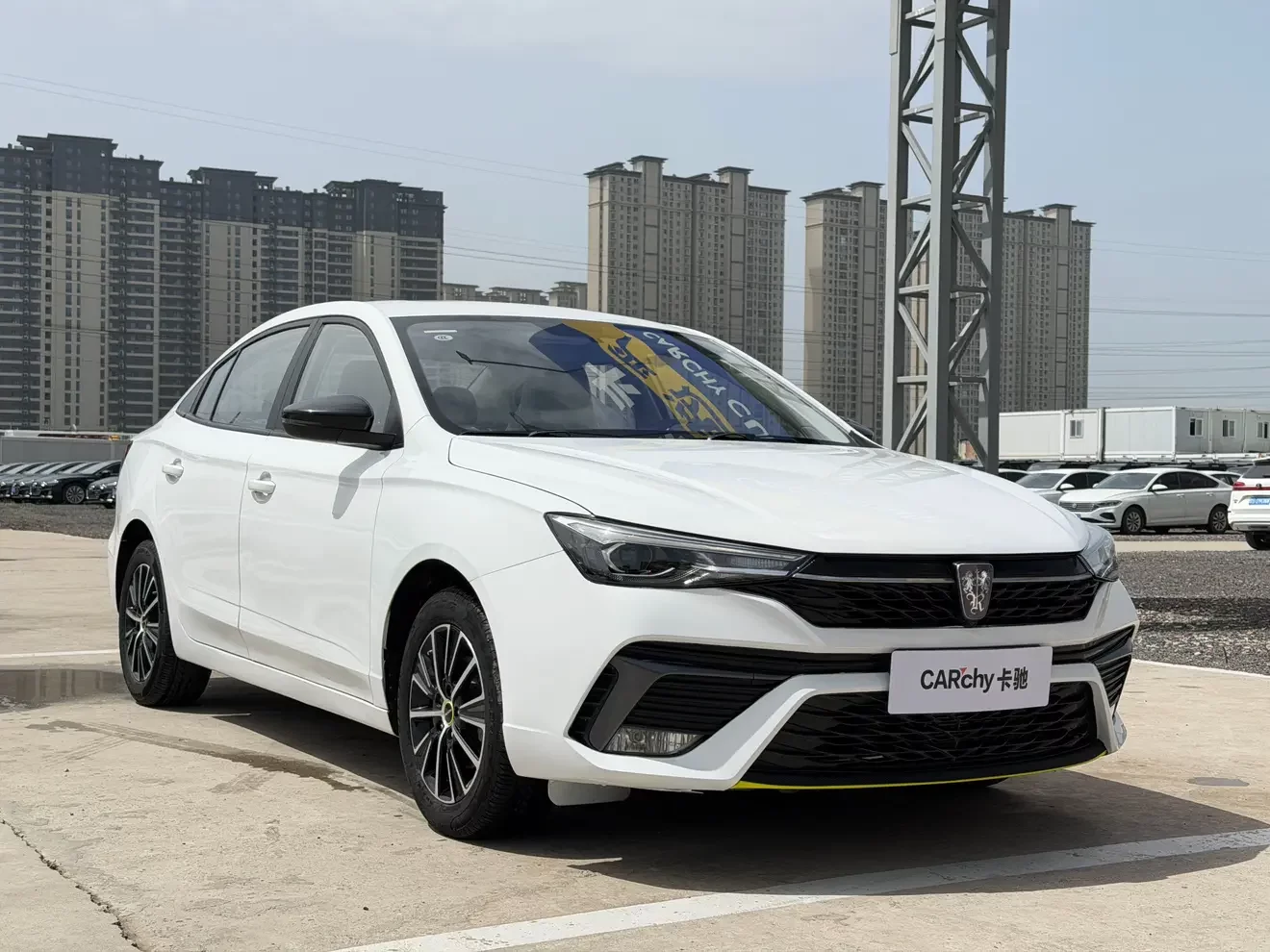 Roewe i5