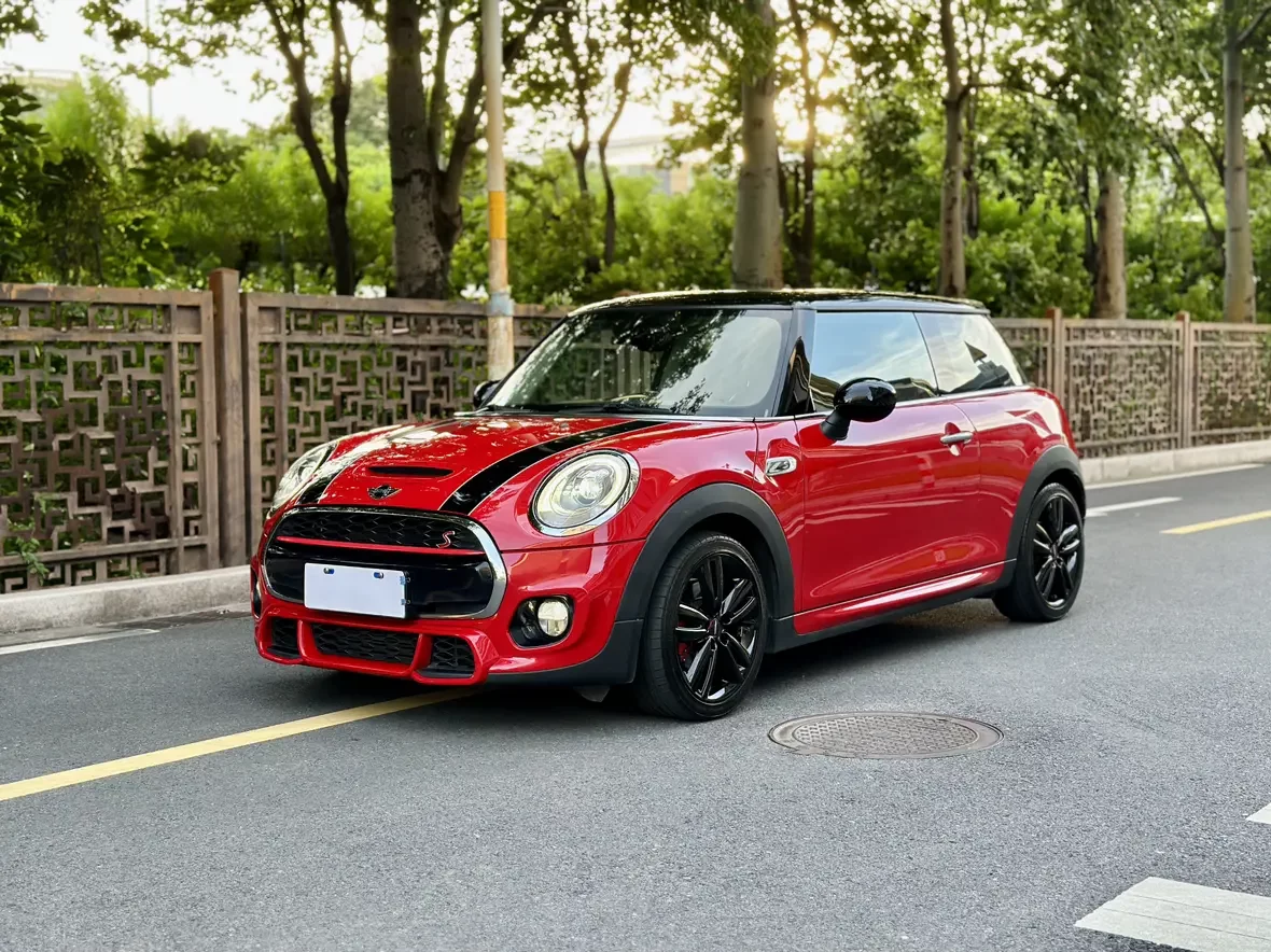 MINI 