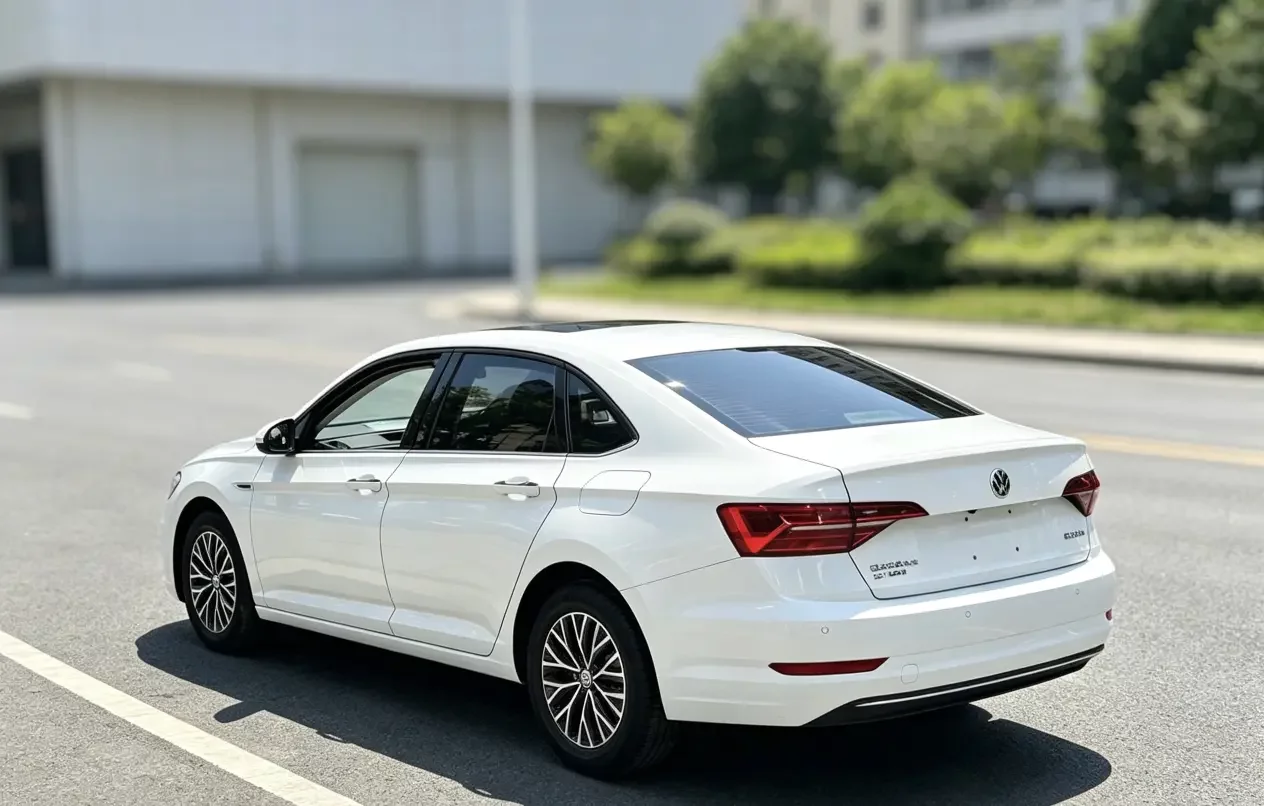 Volkswagen Sagitar