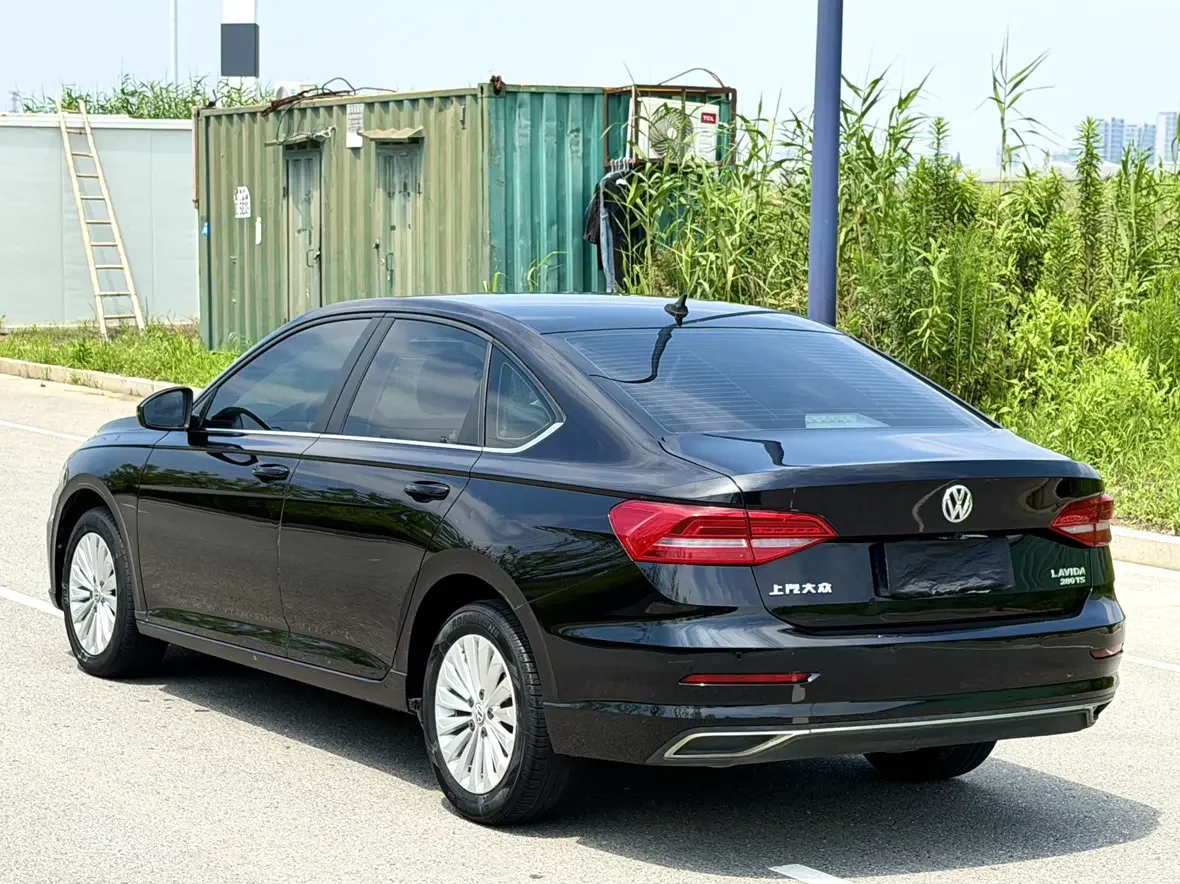 Volkswagen Lavida