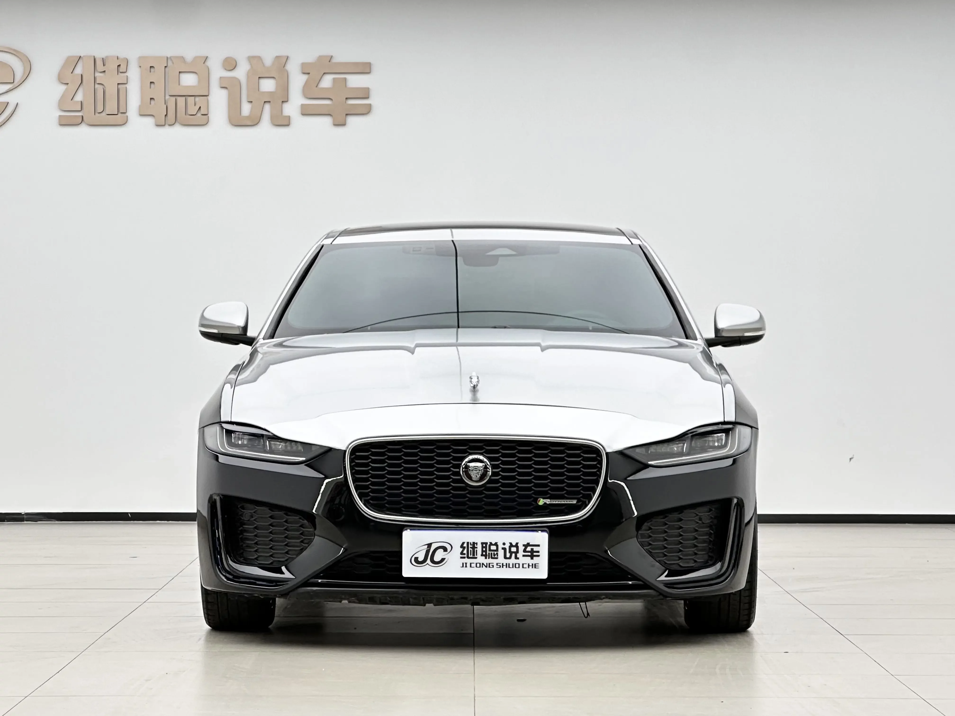 Jaguar XEL