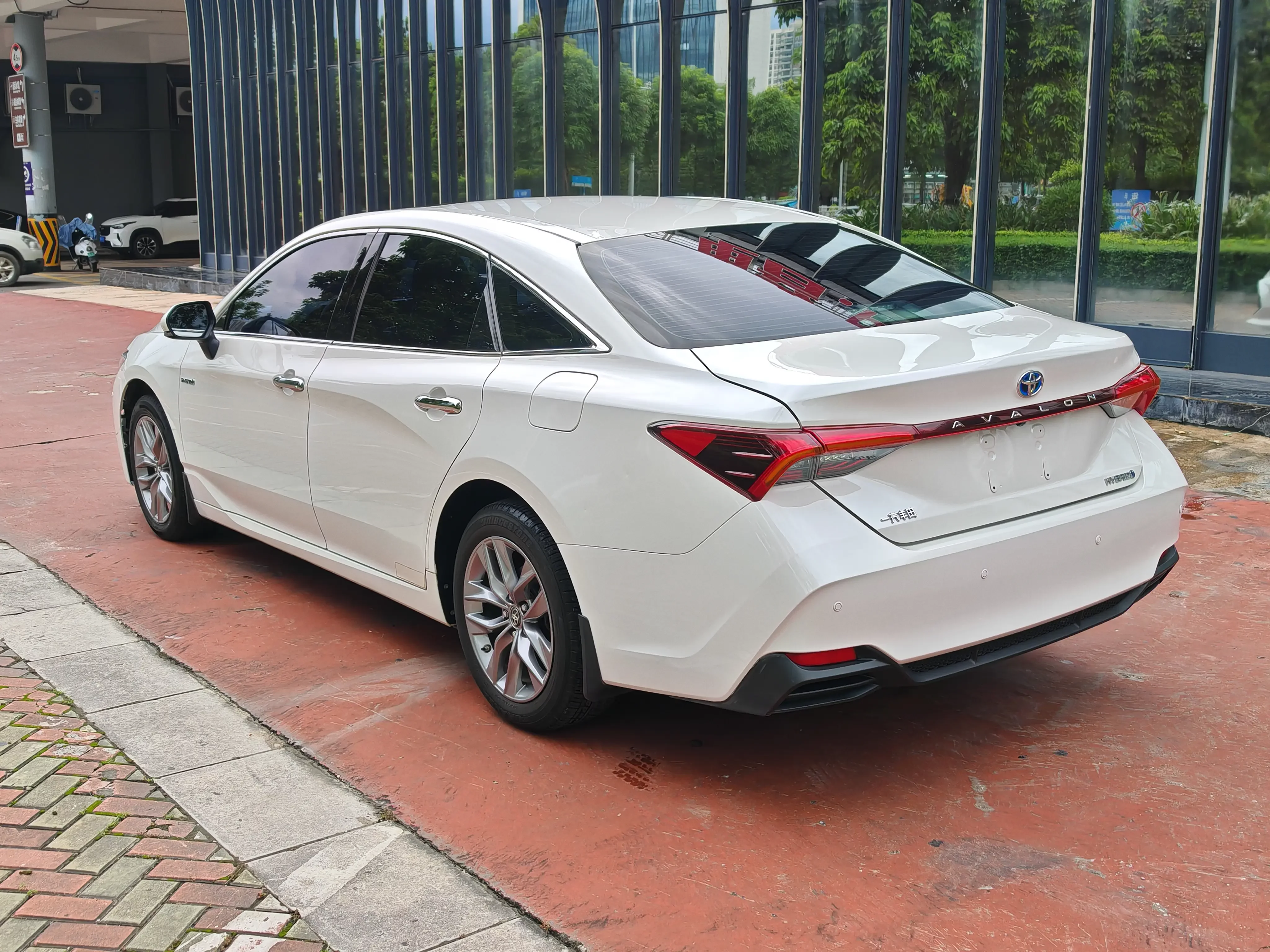 Toyota Avalon