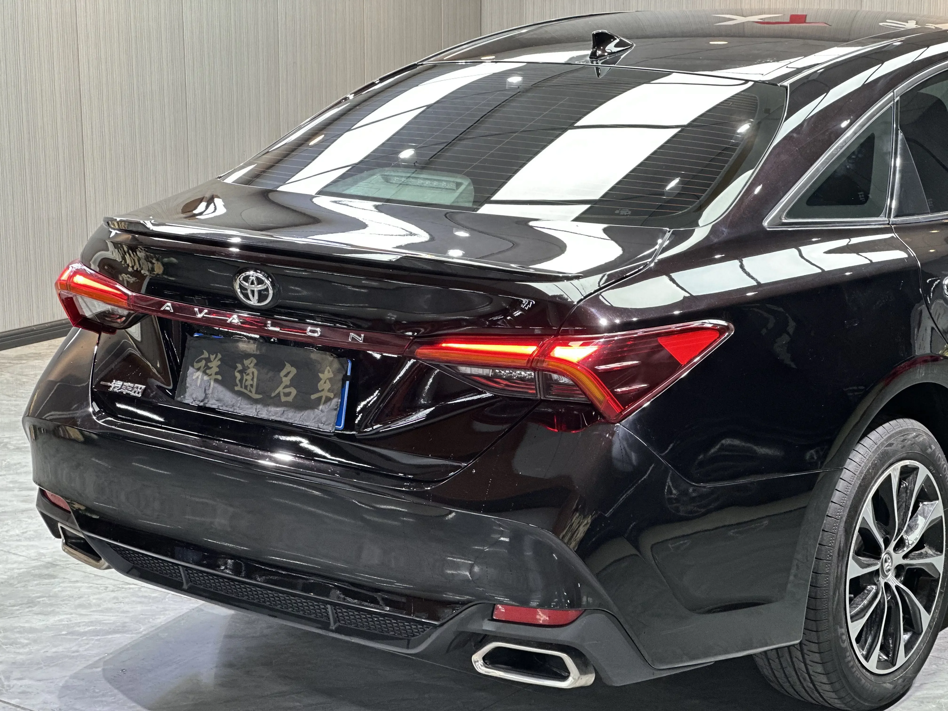 Toyota Avalon