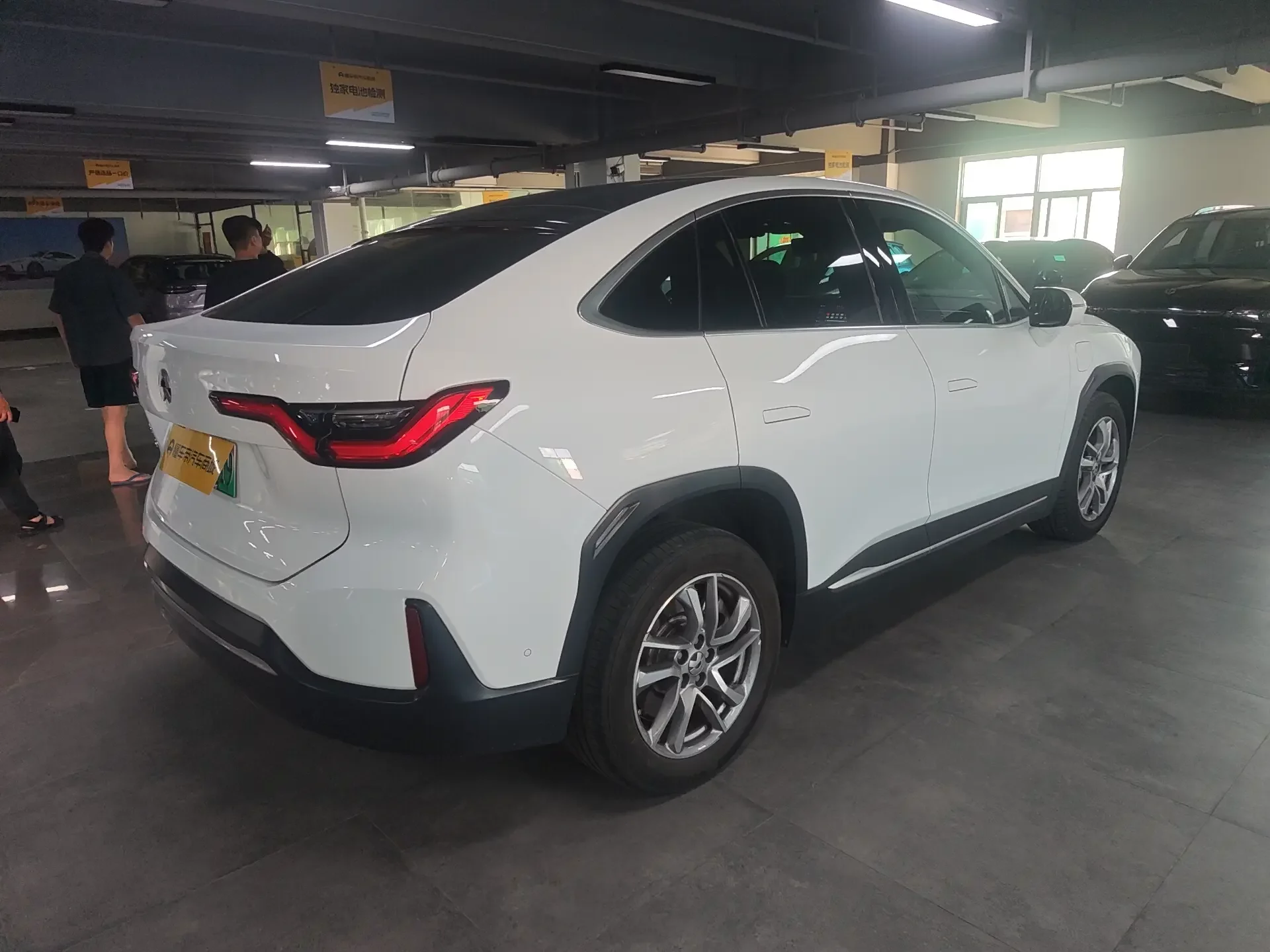 NIO EC6