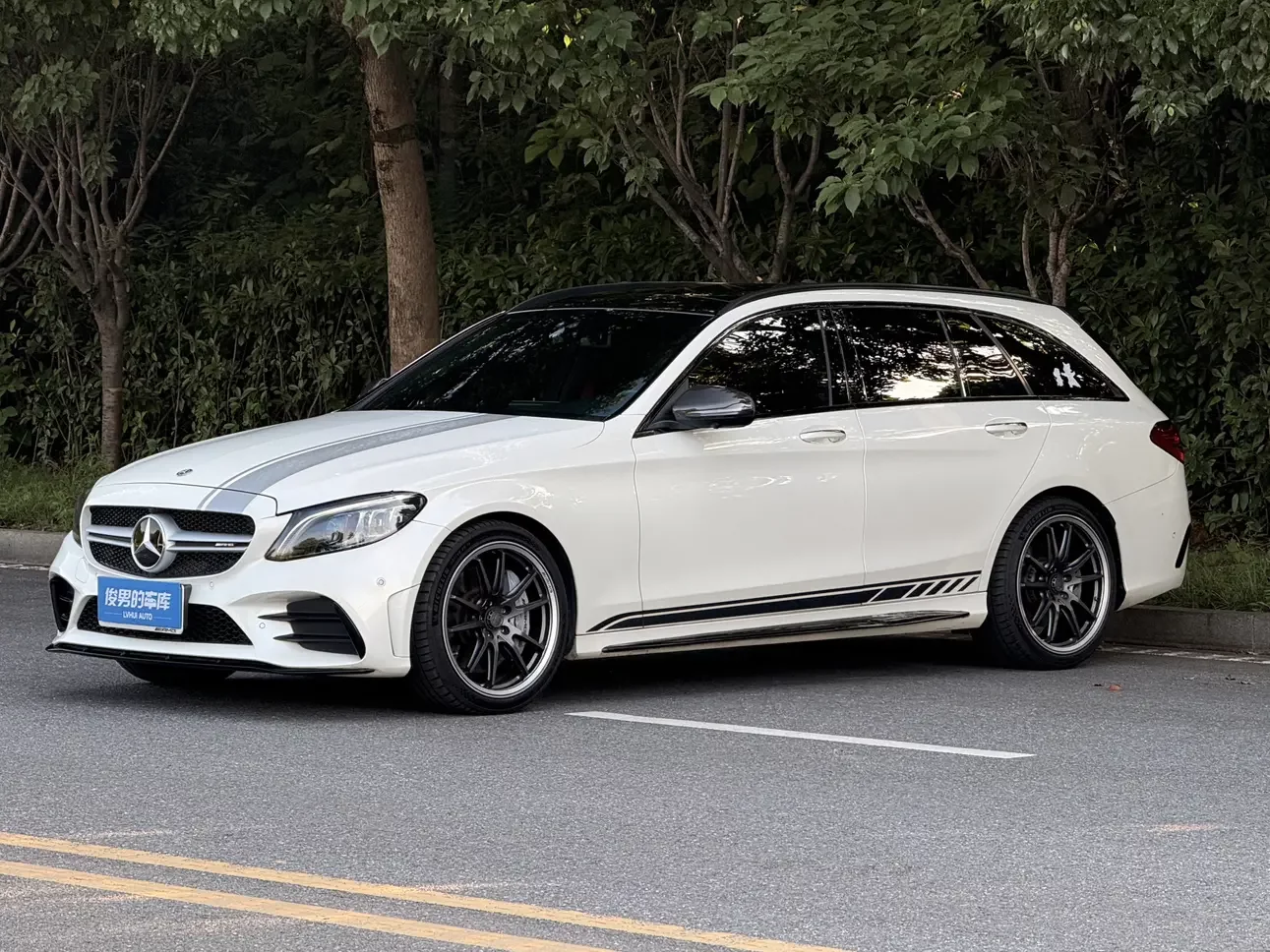 Mercedes-Benz C-Class AMG  из Китая