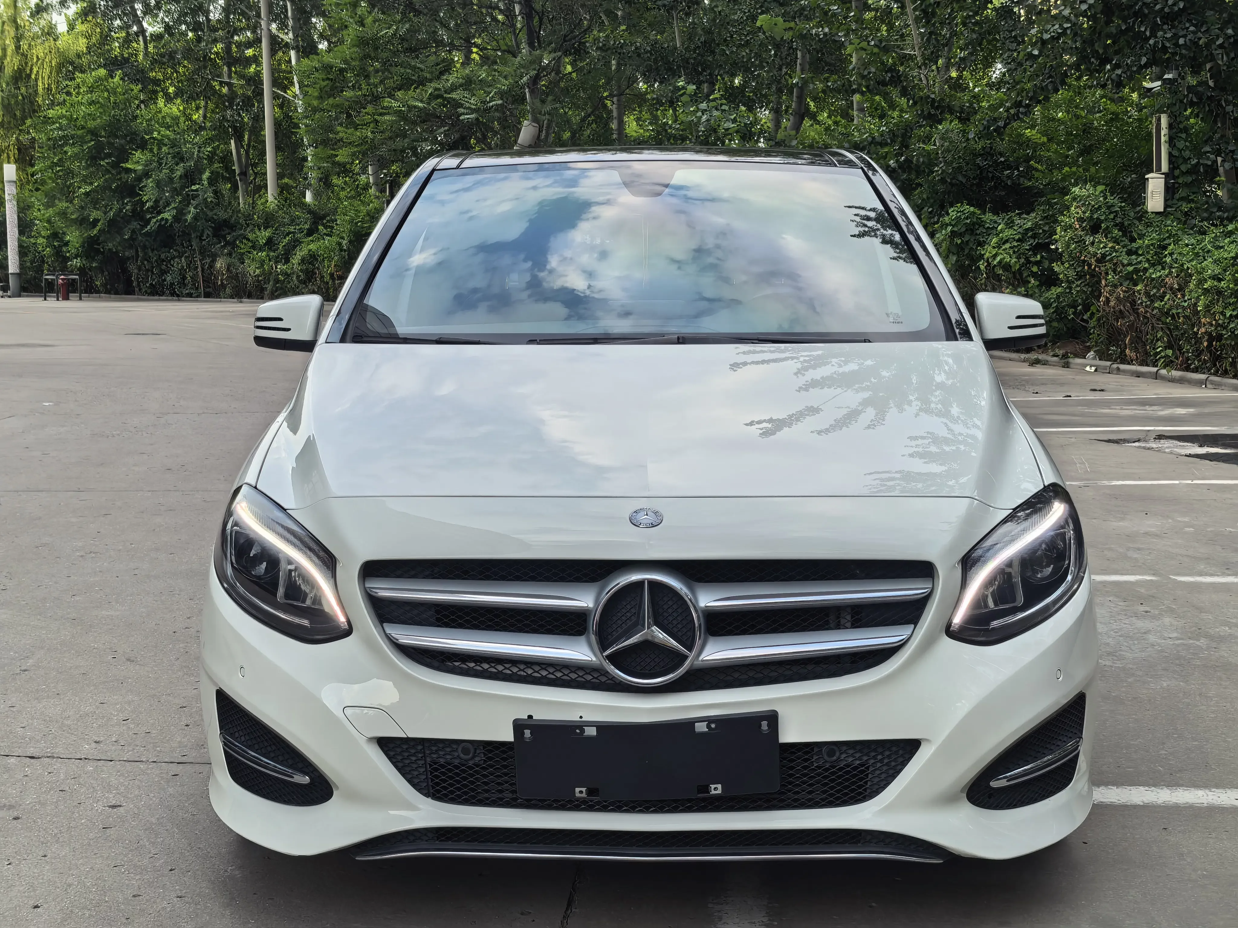 Mercedes-Benz B Class