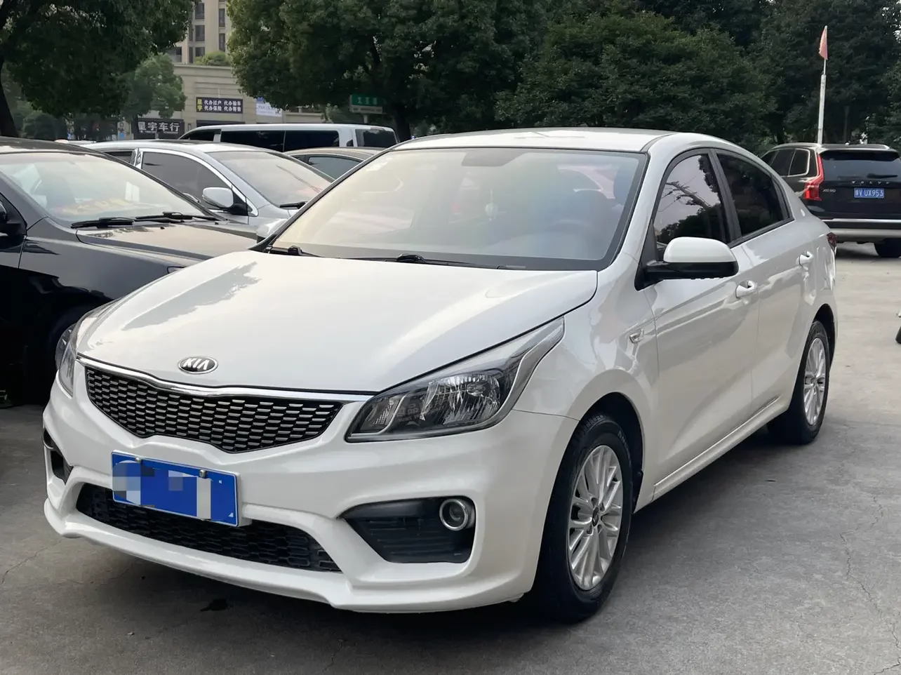 Kia K2
