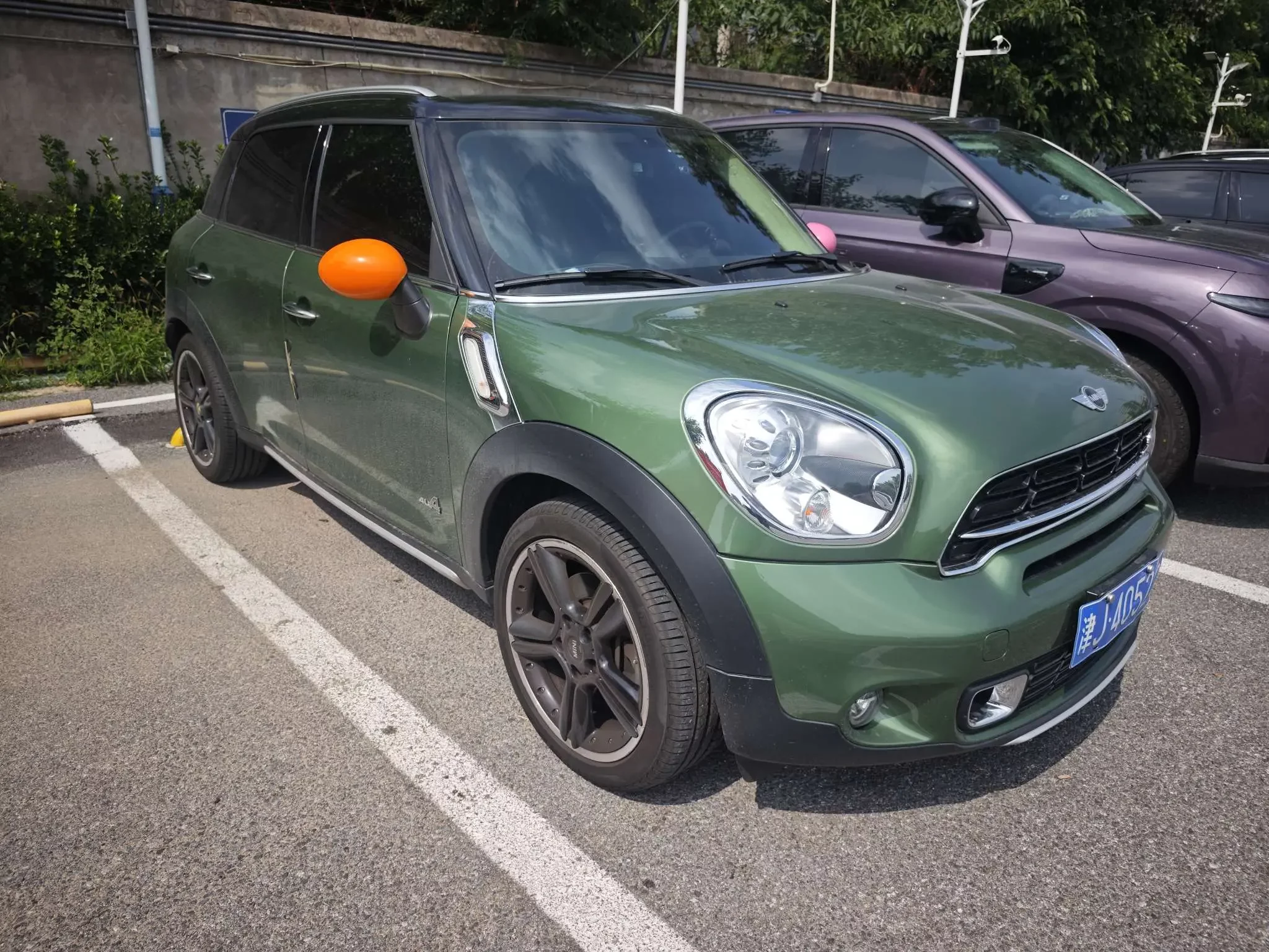 MINI COUNTRYMAN
