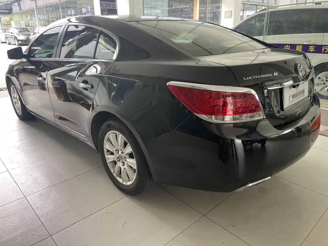Buick LaCrosse