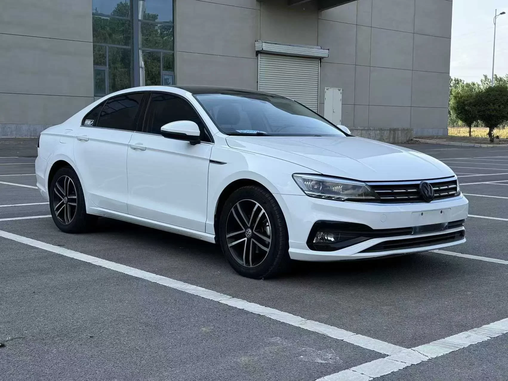 Volkswagen Lamando